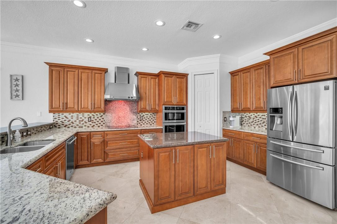4707 SW 195th, Miramar FL 33029