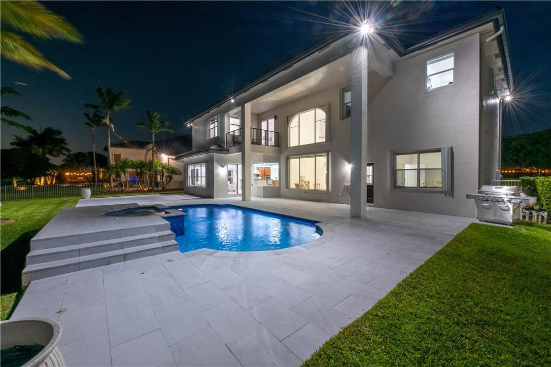 4707 SW 195th, Miramar FL 33029