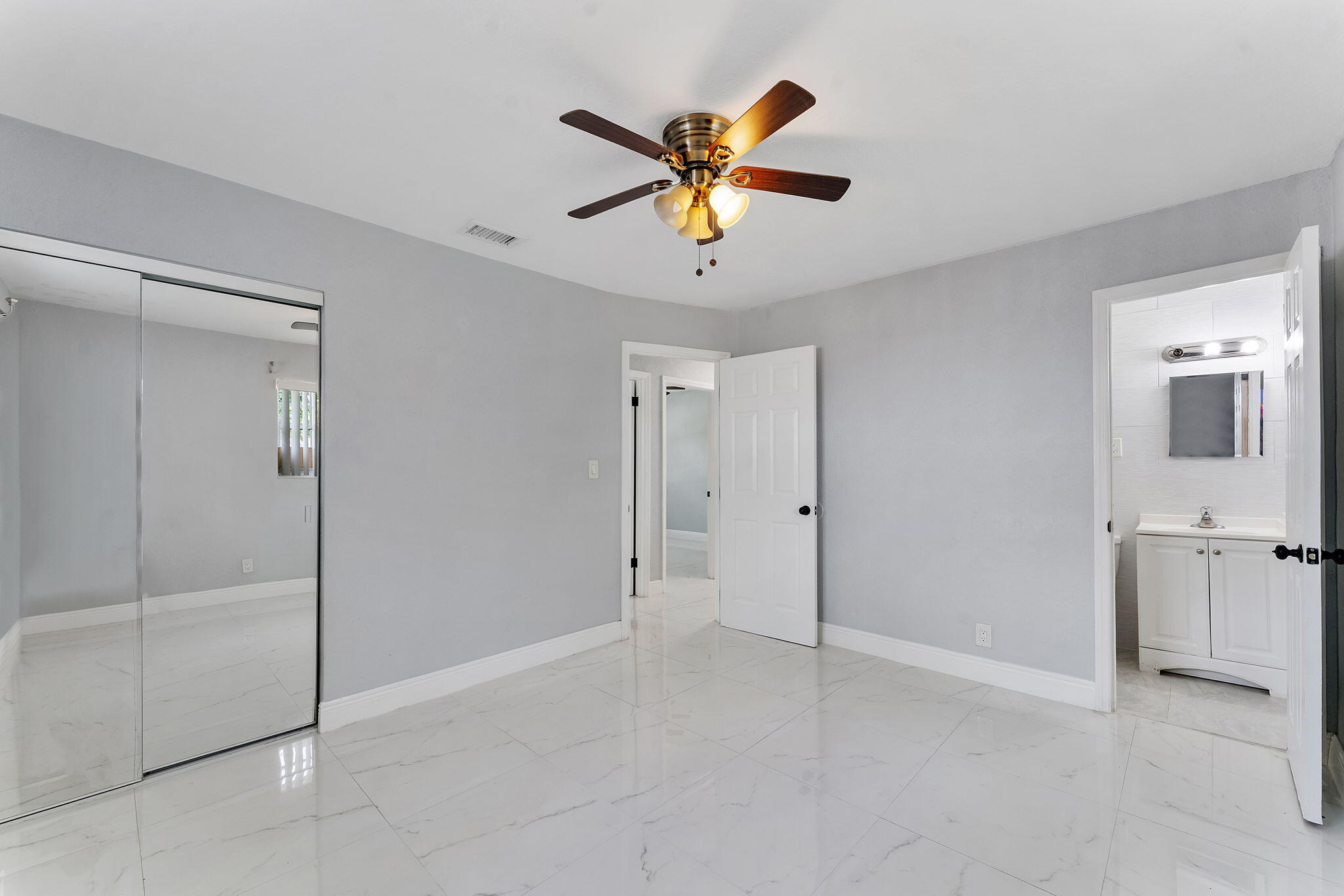 6501 SW 15th, North Lauderdale FL 33068