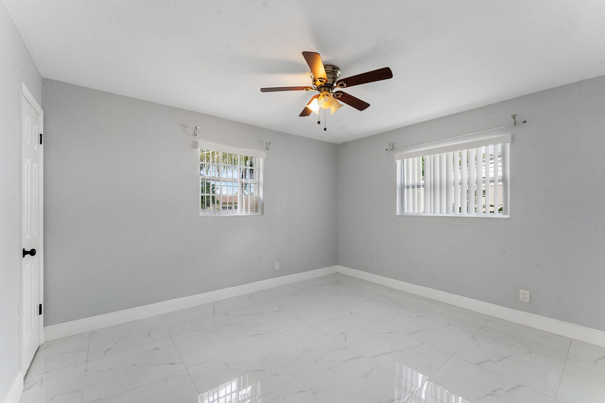 6501 SW 15th, North Lauderdale FL 33068
