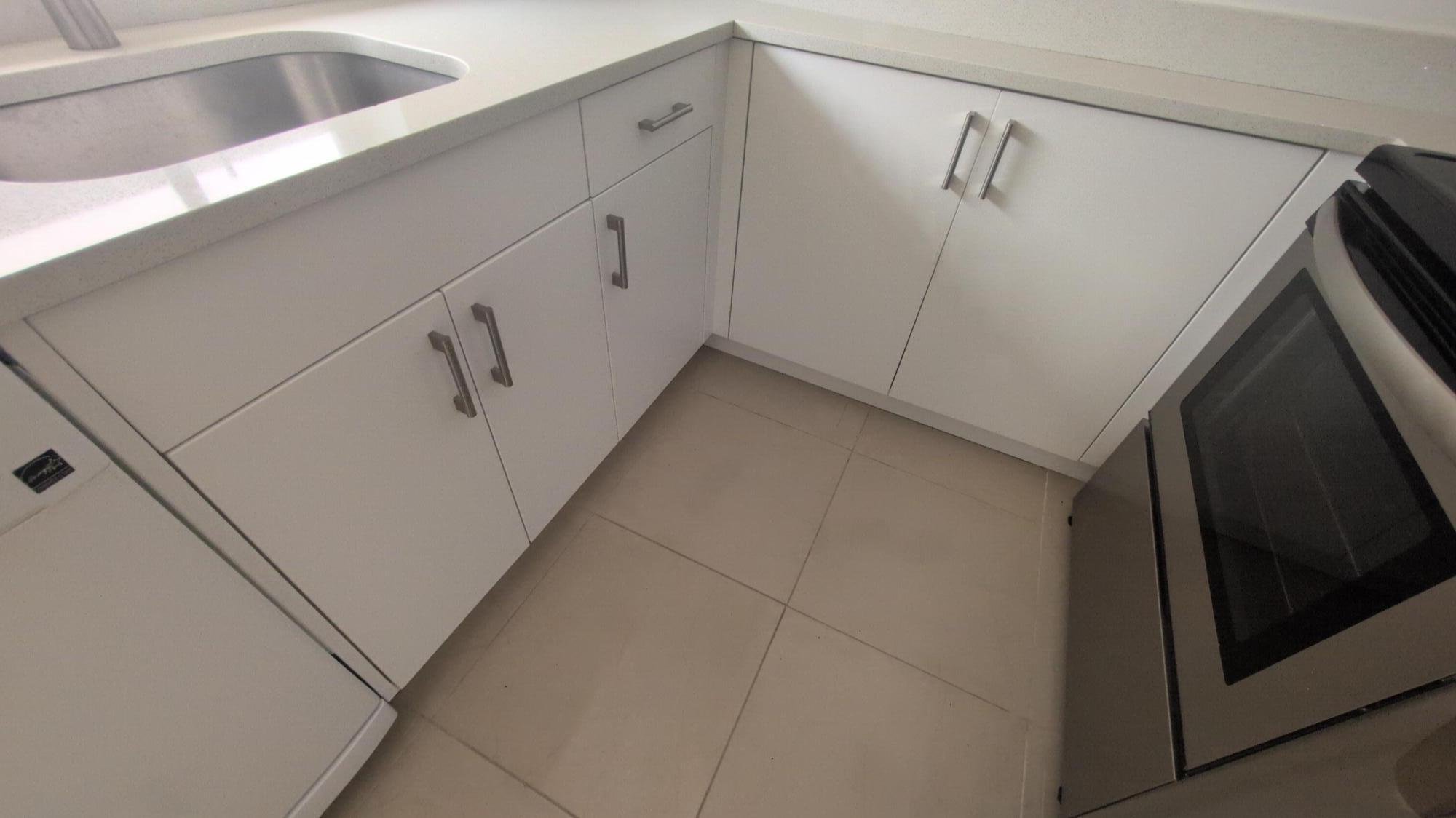 2755 NE 28th #F1, Lighthouse Point FL 33064