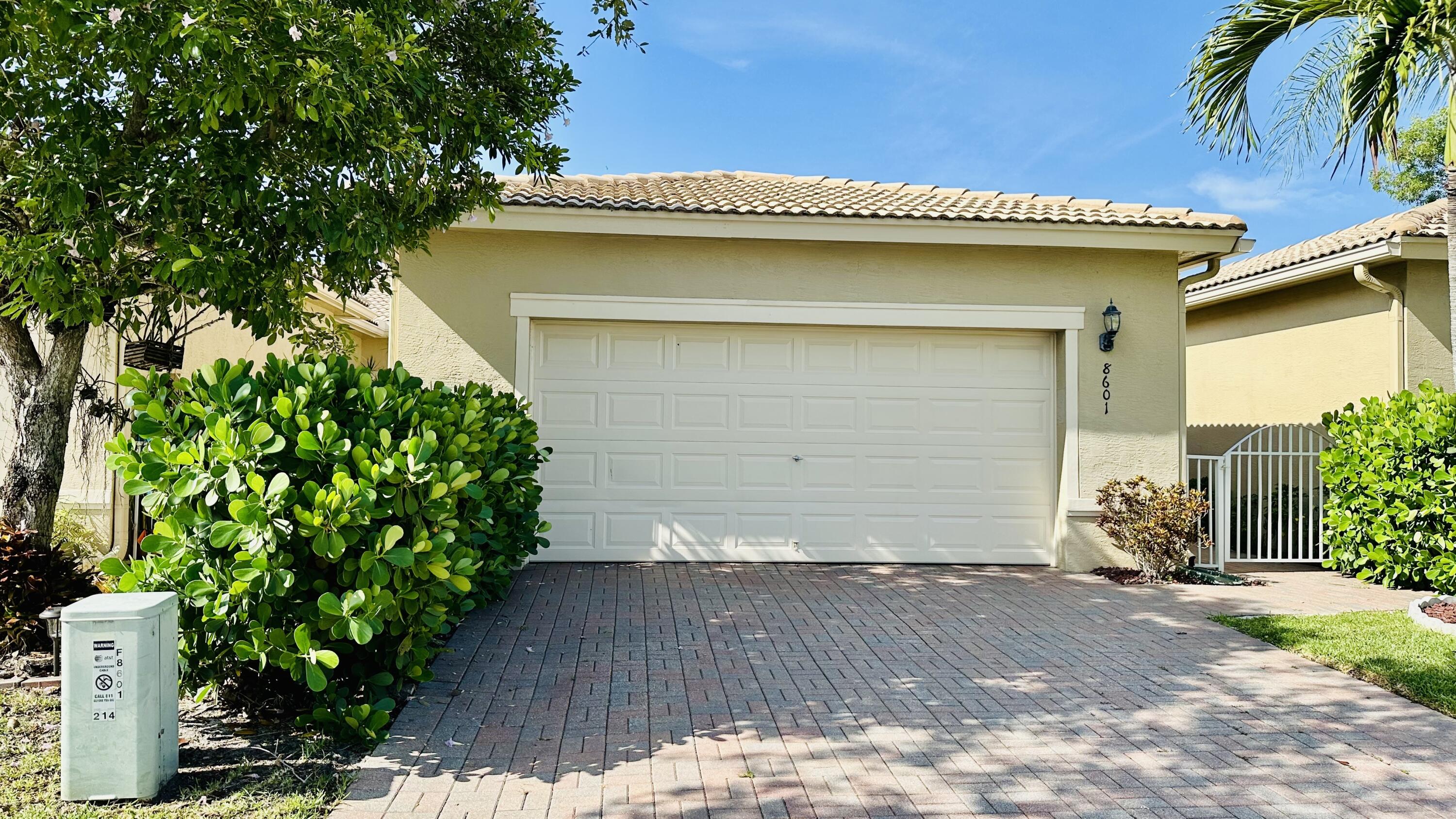 8601 Mangrove Cay, West Palm Beach FL 33411
