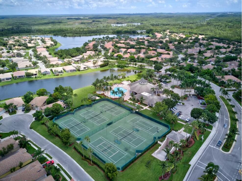 8601 Mangrove Cay, West Palm Beach FL 33411