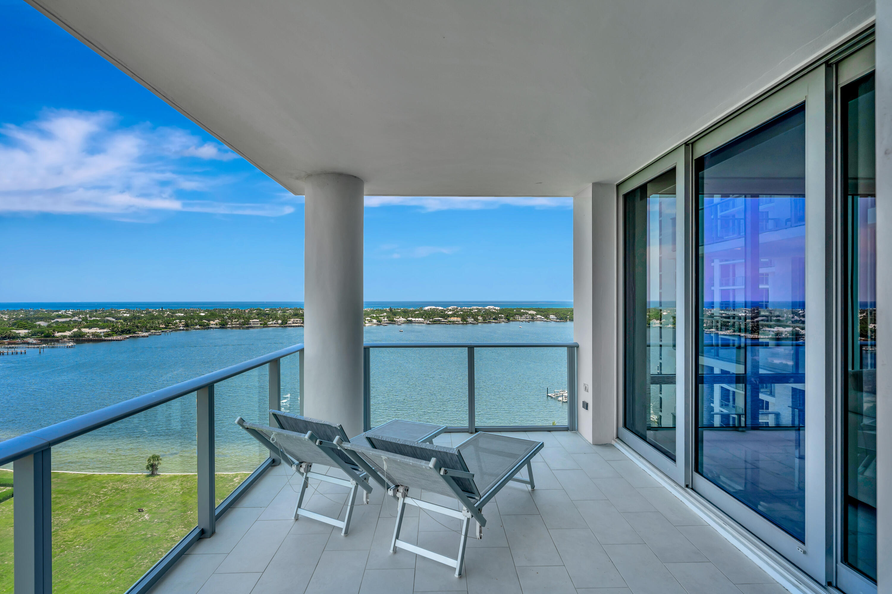 1 Water Club #1701, North Palm Beach FL 33408