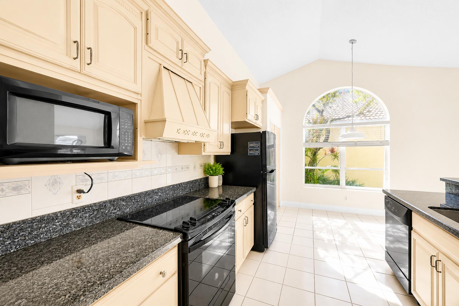 9581 Tavernier, Boca Raton FL 33496