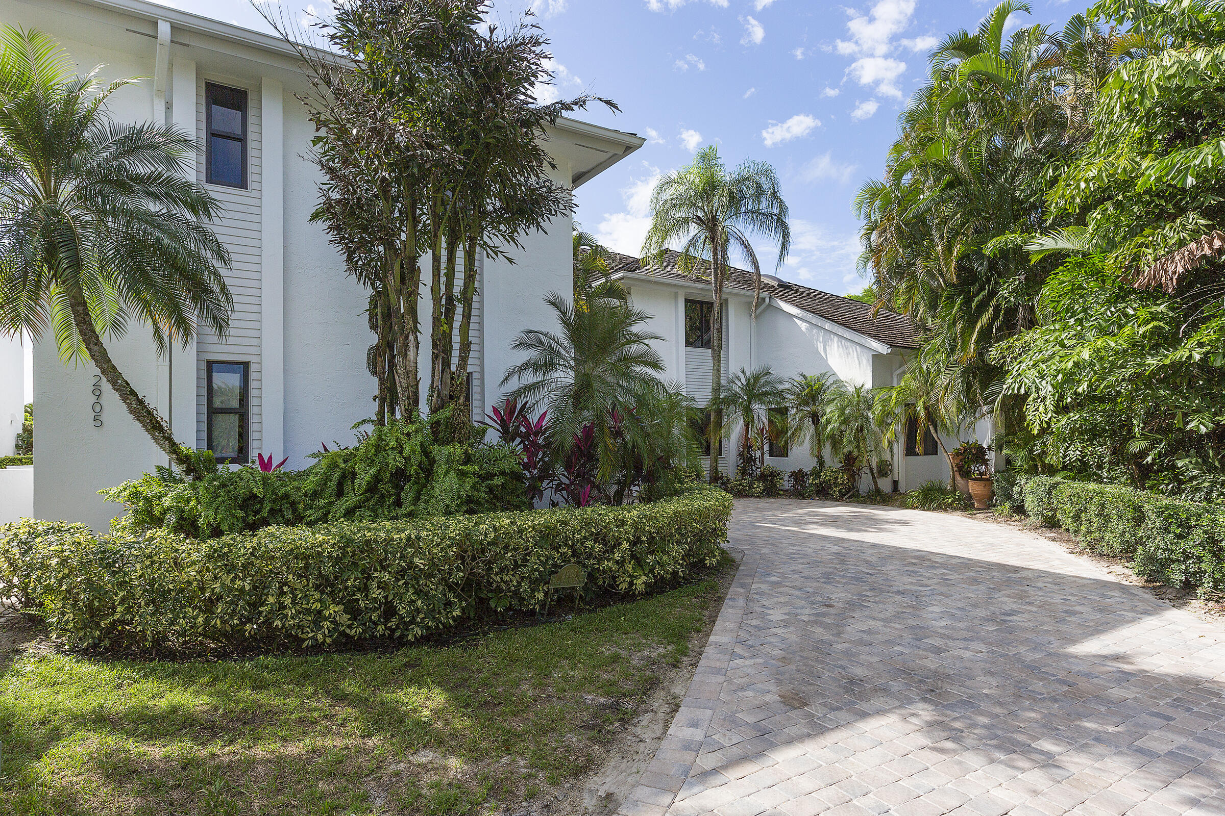 2905 Polo Island, Wellington FL 33414