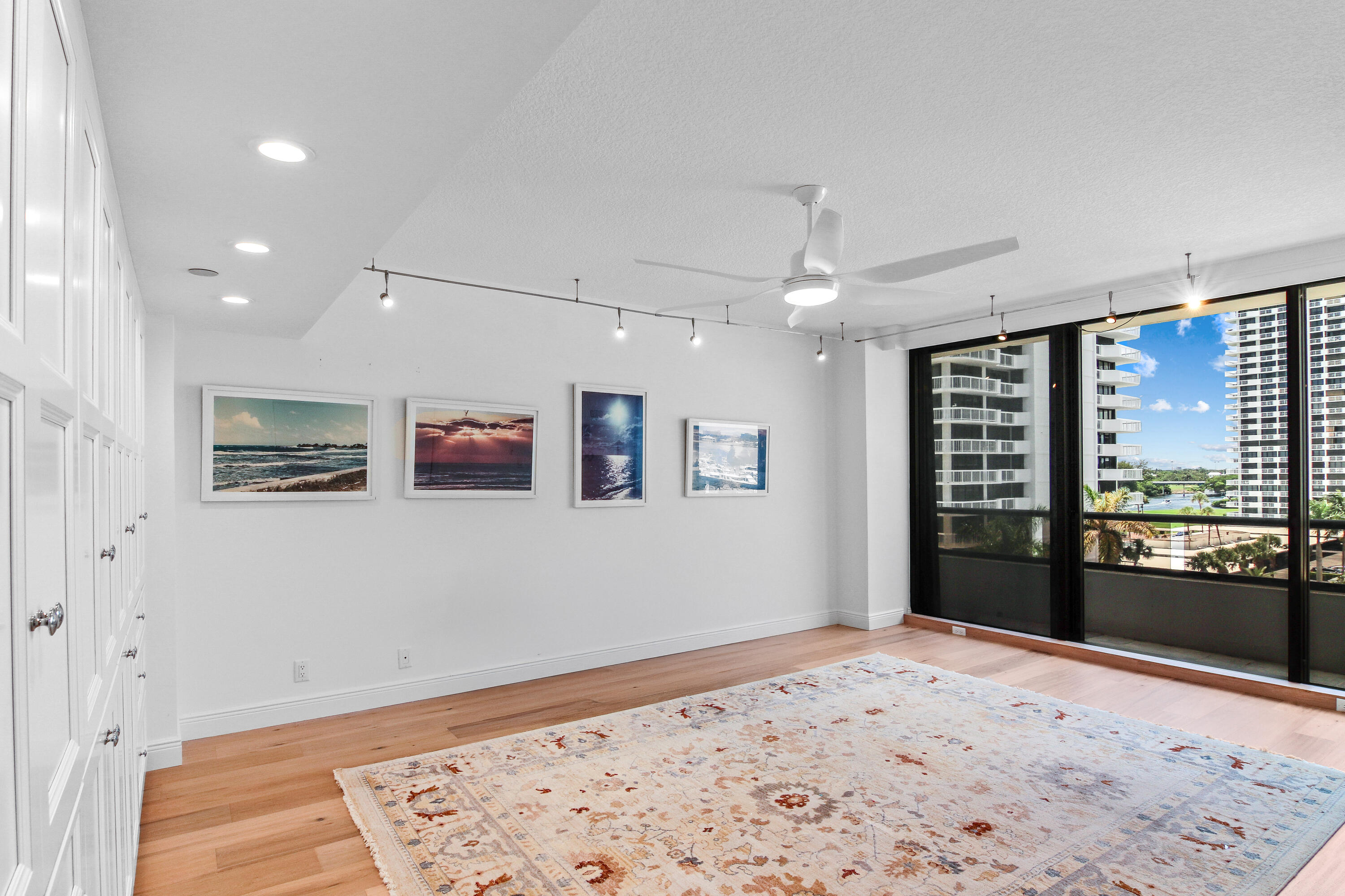 100 Lakeshore #458, North Palm Beach FL 33408