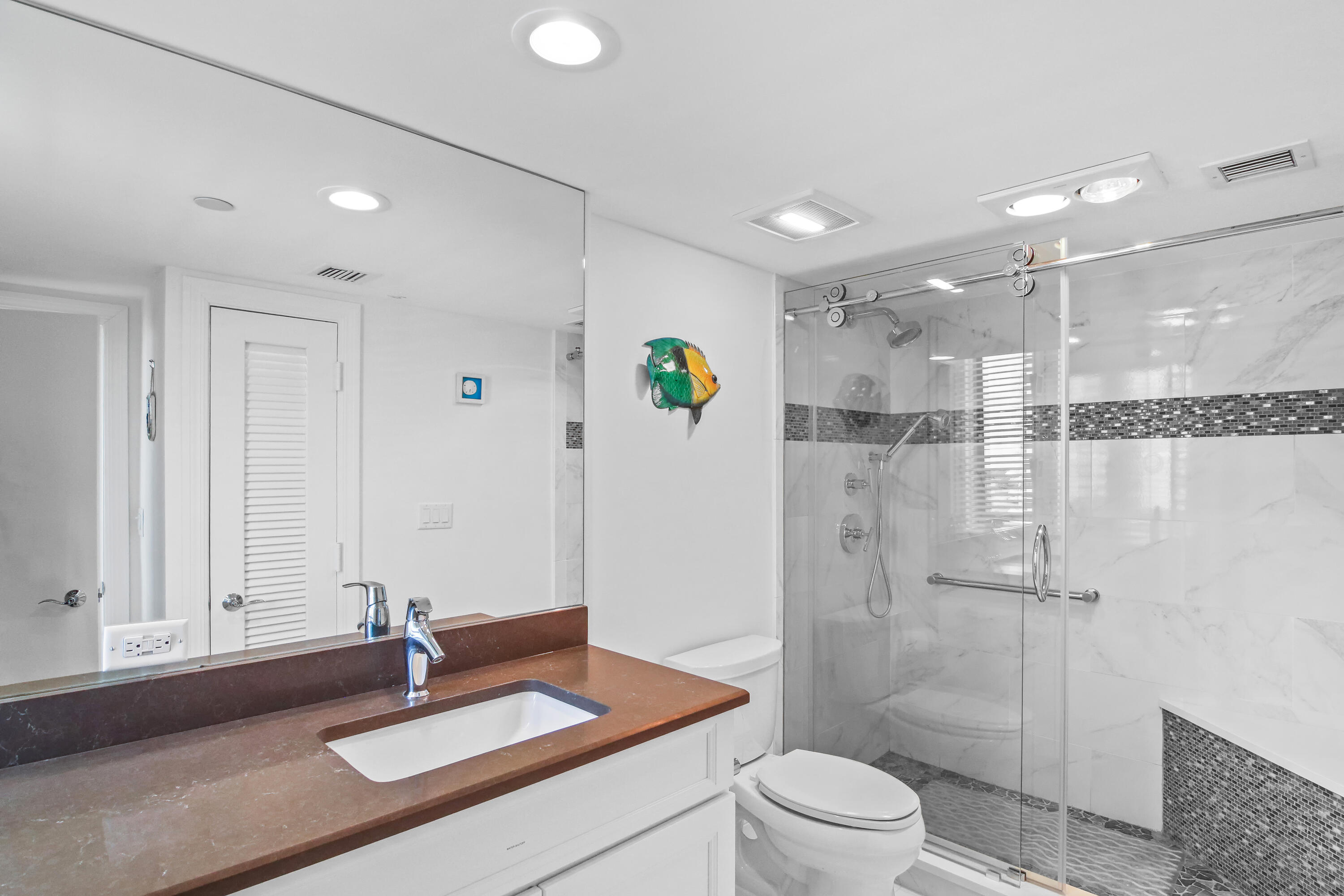 100 Lakeshore #458, North Palm Beach FL 33408