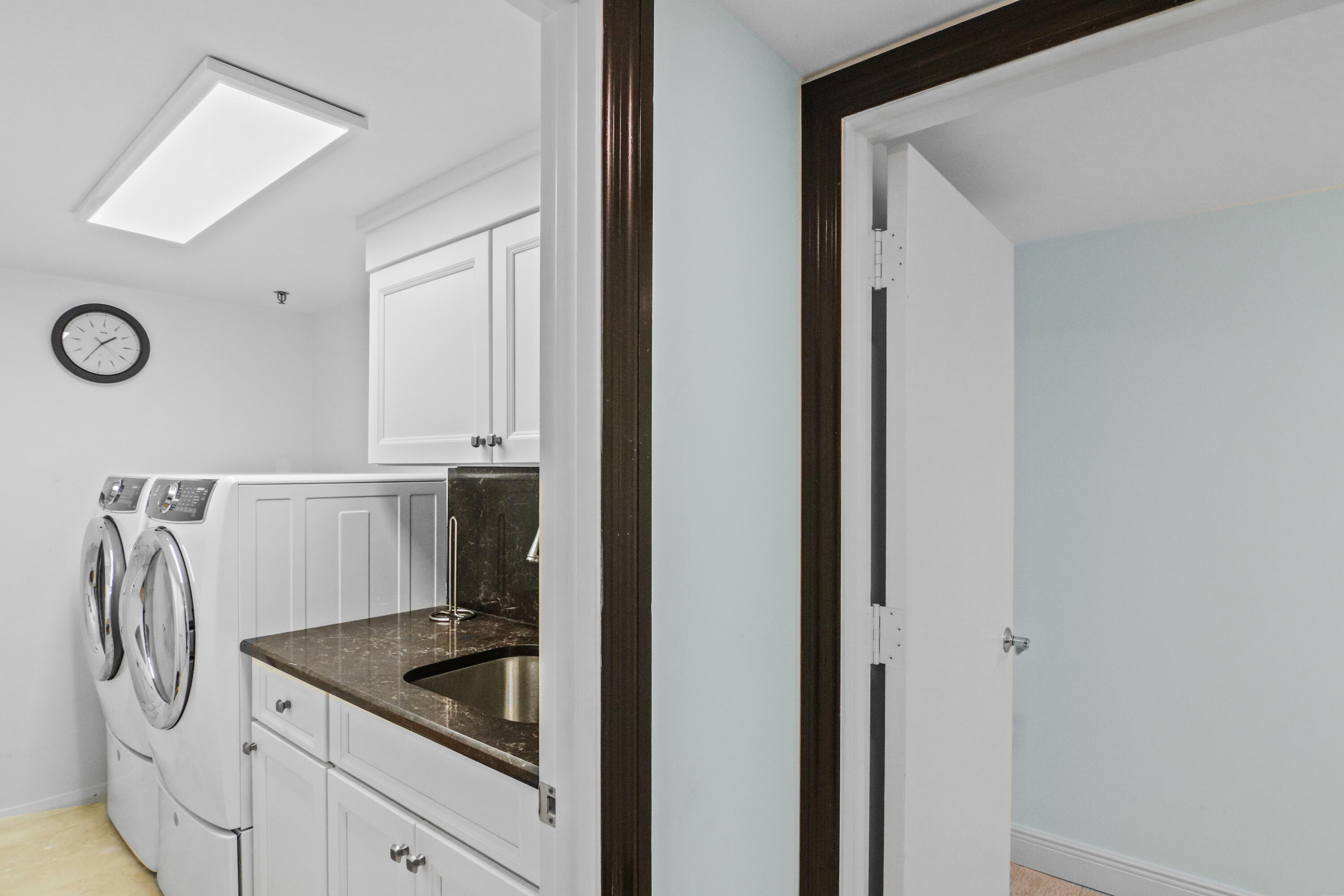 100 Lakeshore #458, North Palm Beach FL 33408