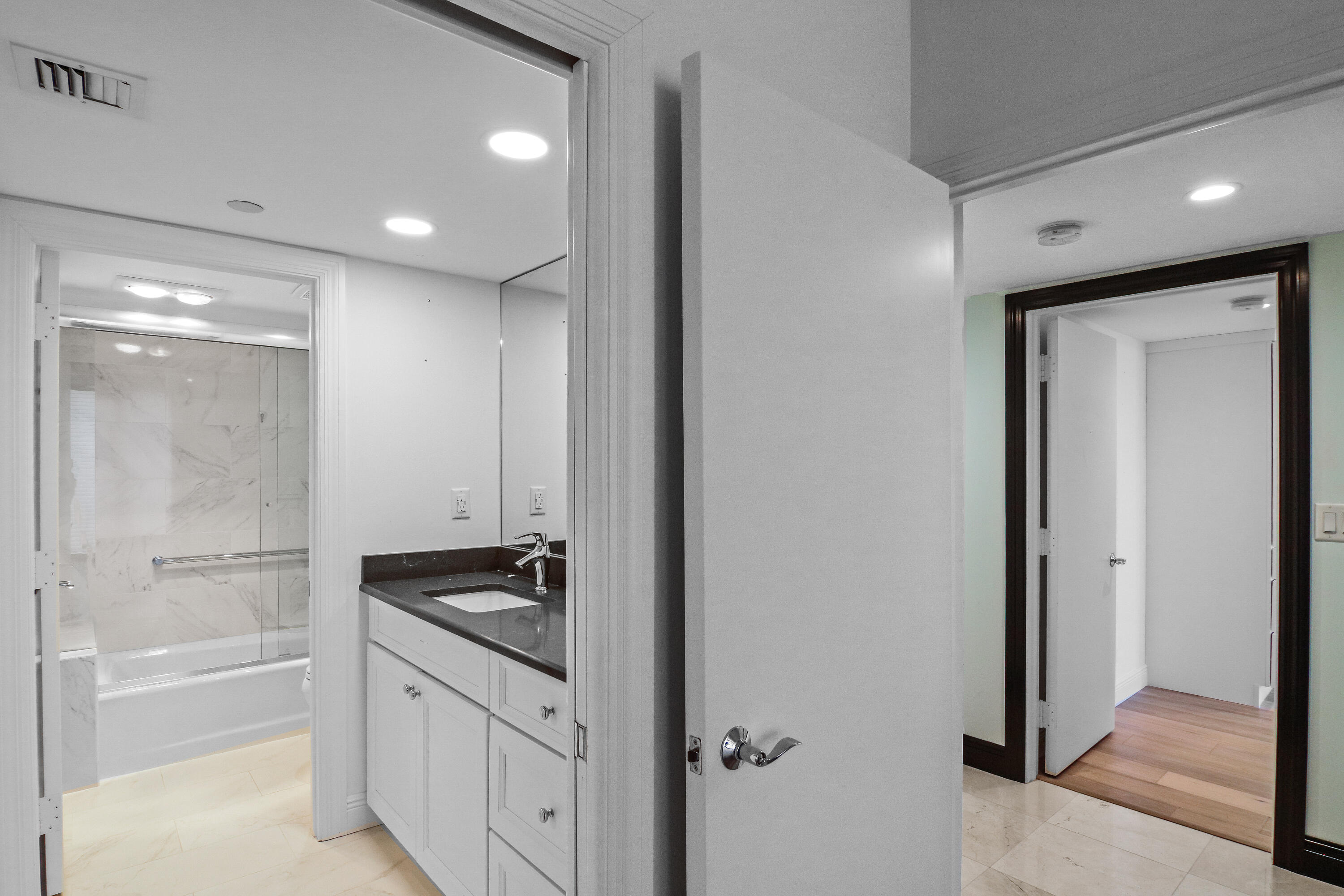 100 Lakeshore #458, North Palm Beach FL 33408
