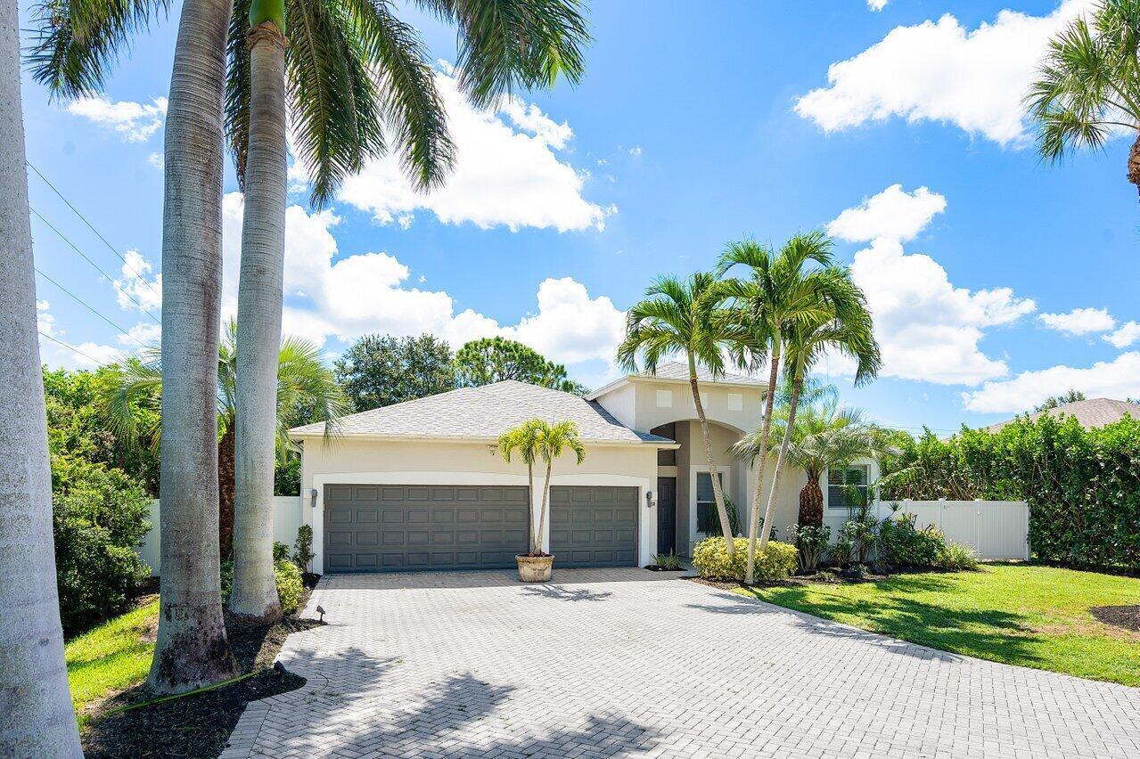 50 Lake Eden, Boynton Beach FL 33435