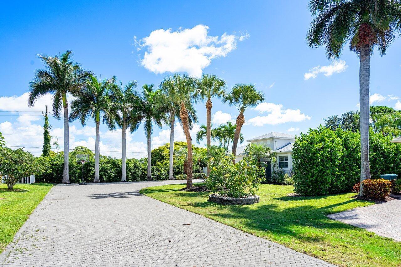 50 Lake Eden, Boynton Beach FL 33435
