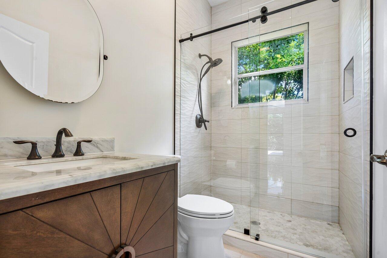 50 Lake Eden, Boynton Beach FL 33435
