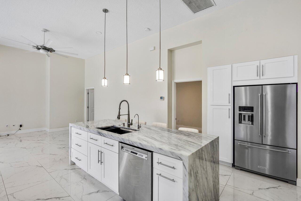 50 Lake Eden, Boynton Beach FL 33435