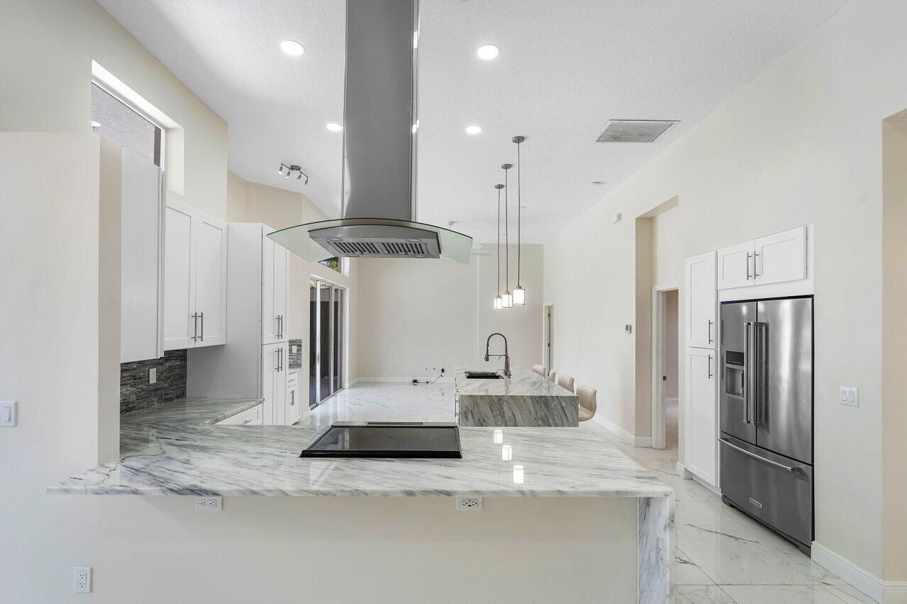 50 Lake Eden, Boynton Beach FL 33435