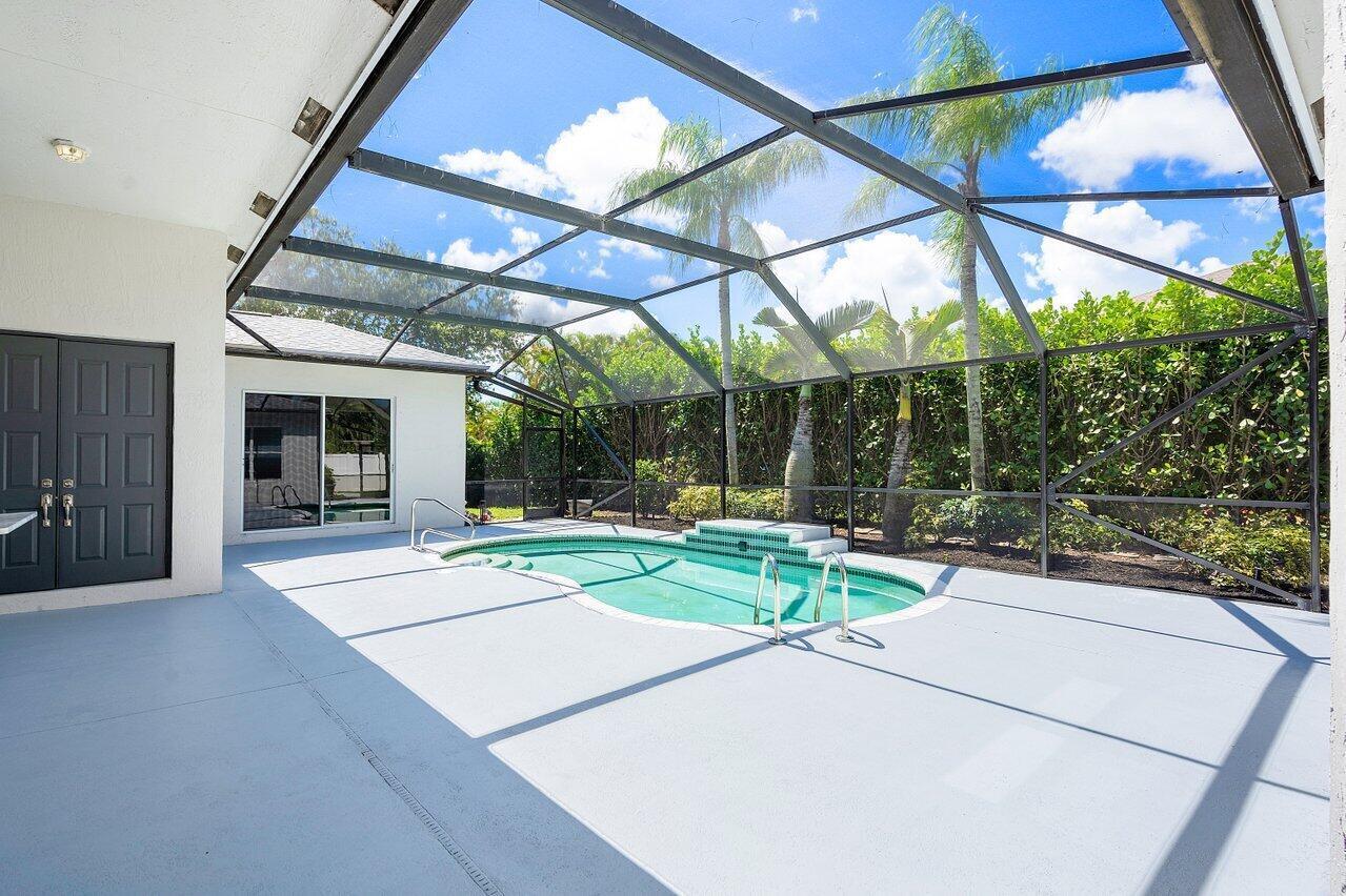 50 Lake Eden, Boynton Beach FL 33435