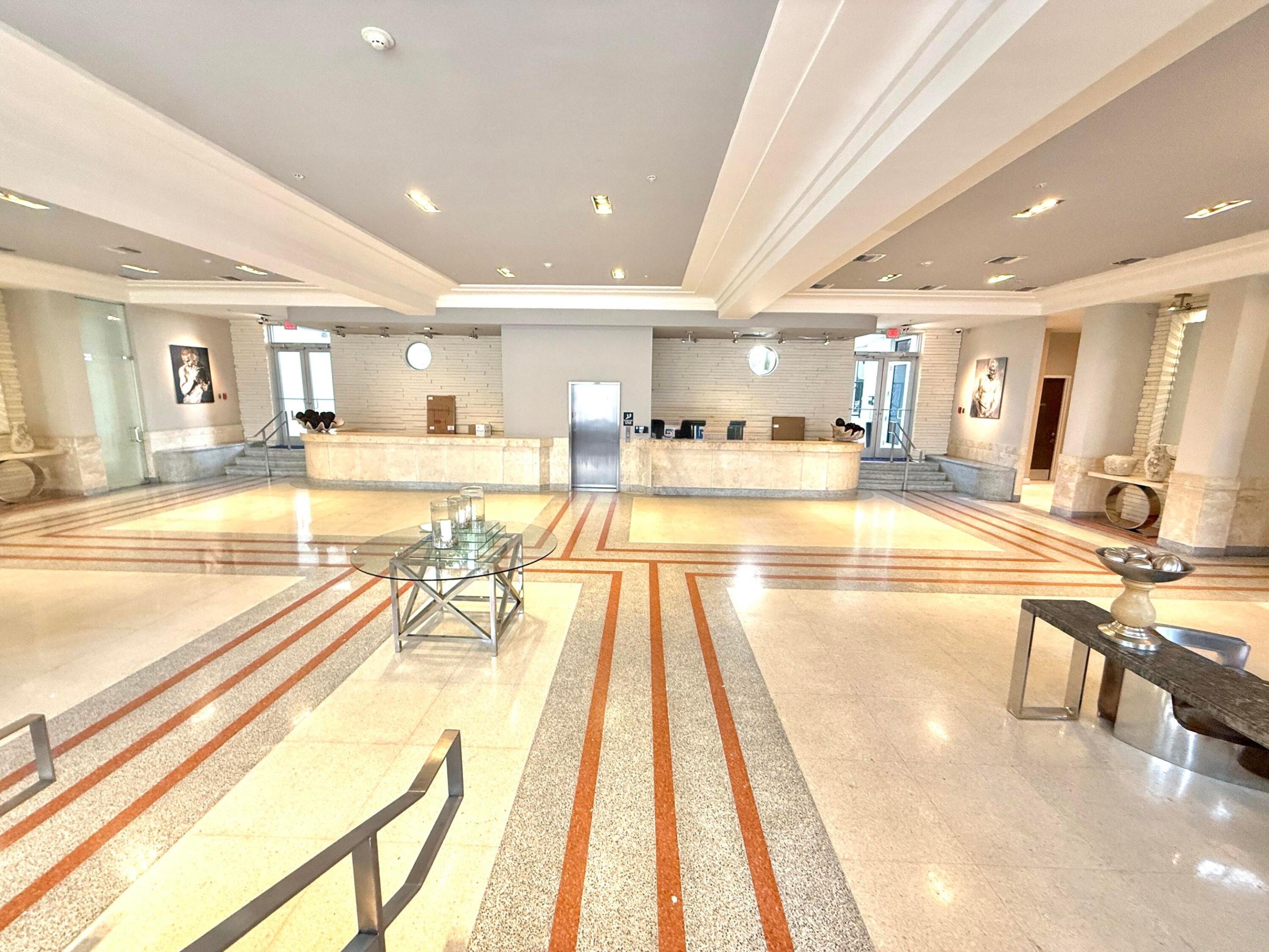 435 21st #308, Miami Beach FL 33139