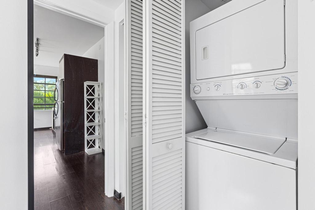435 21st #308, Miami Beach FL 33139