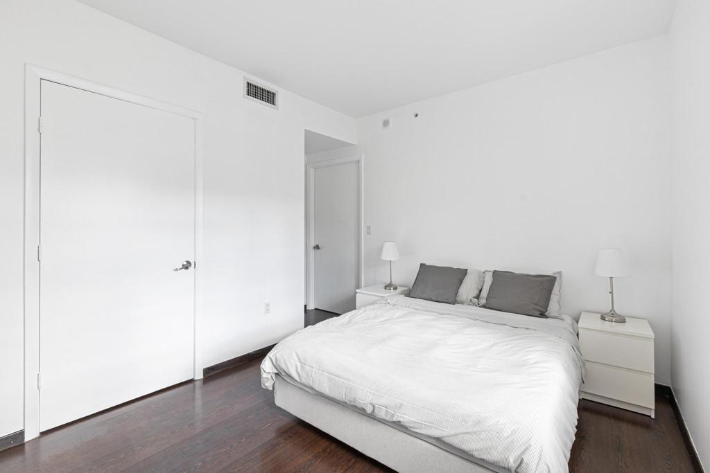 435 21st #308, Miami Beach FL 33139