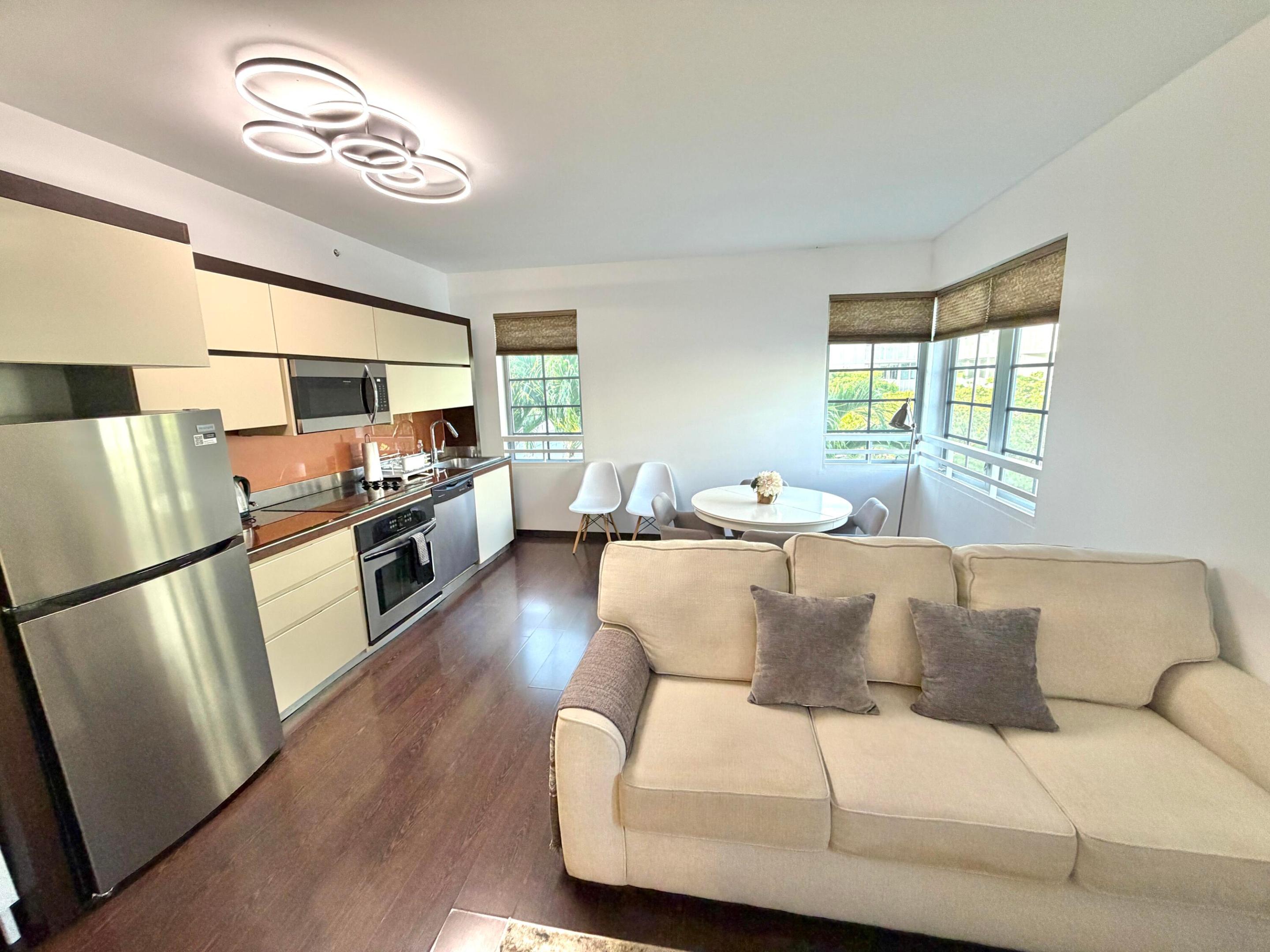 435 21st #308, Miami Beach FL 33139