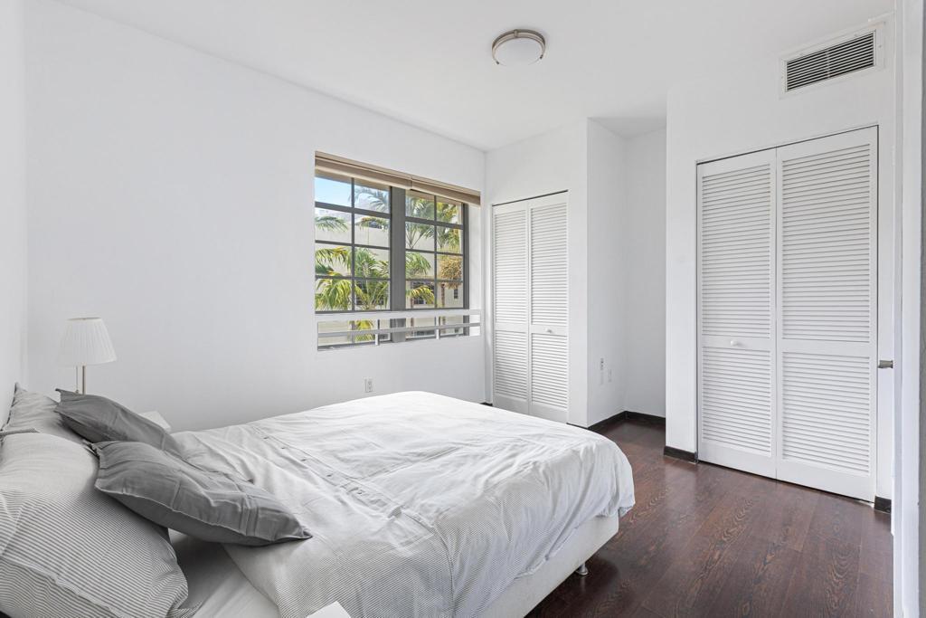 435 21st #308, Miami Beach FL 33139