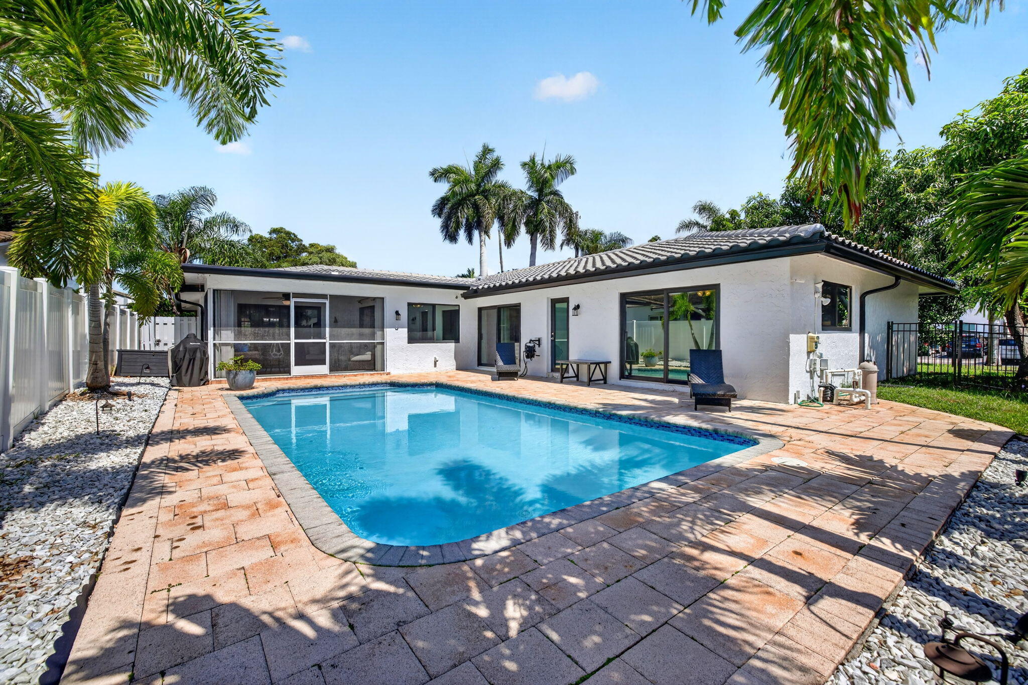 5570 NE 26th, Fort Lauderdale FL 33308