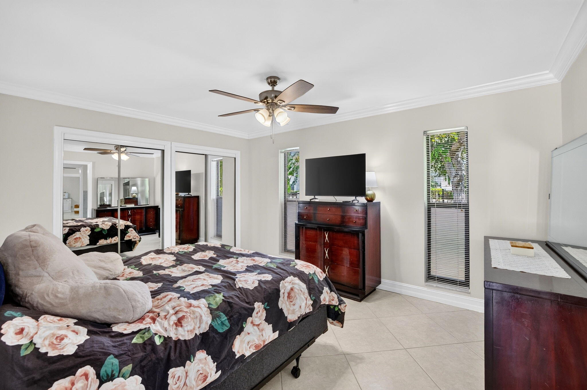 5570 NE 26th, Fort Lauderdale FL 33308