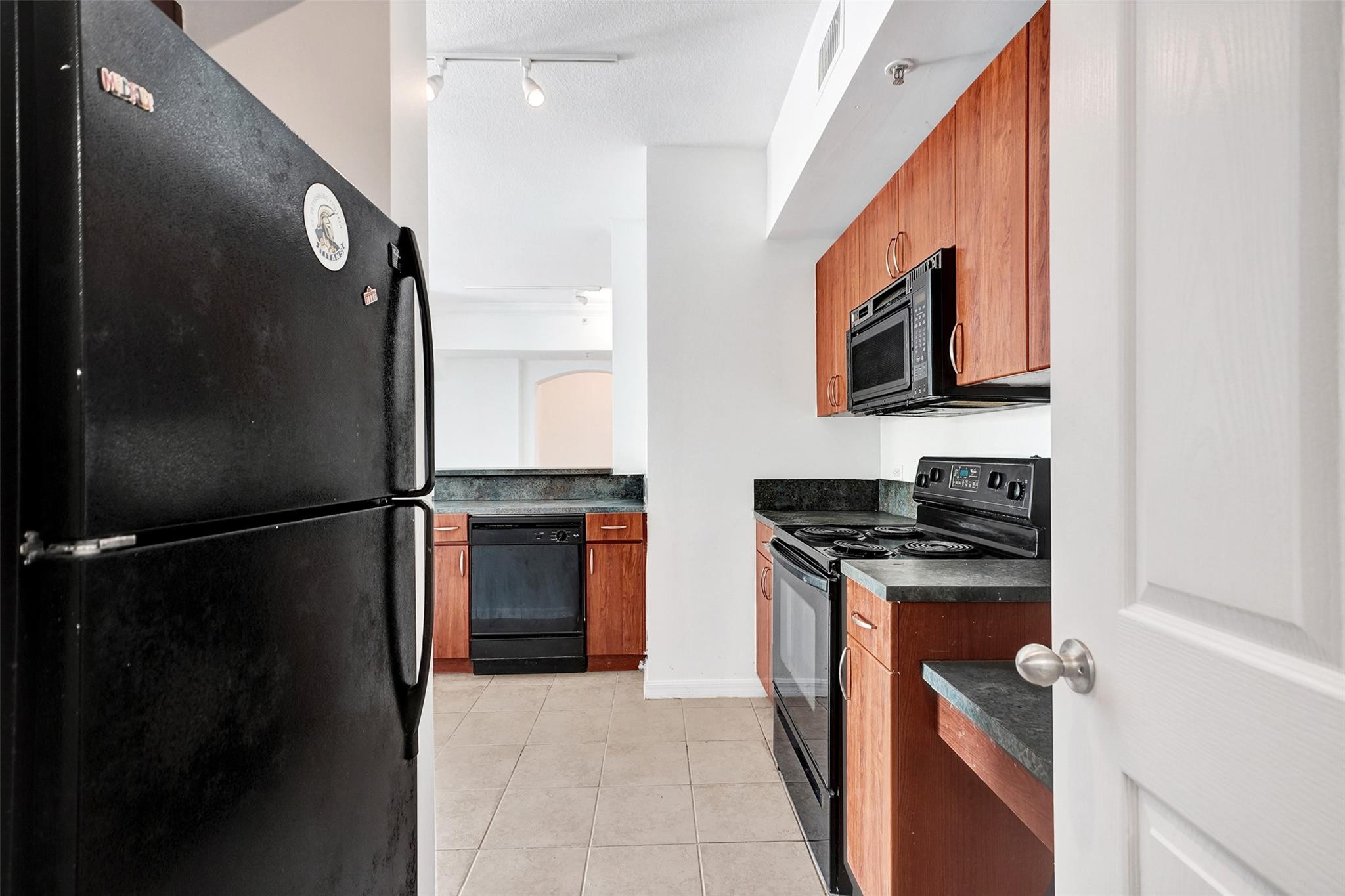 9172 Collins #302, Surfside FL 33154