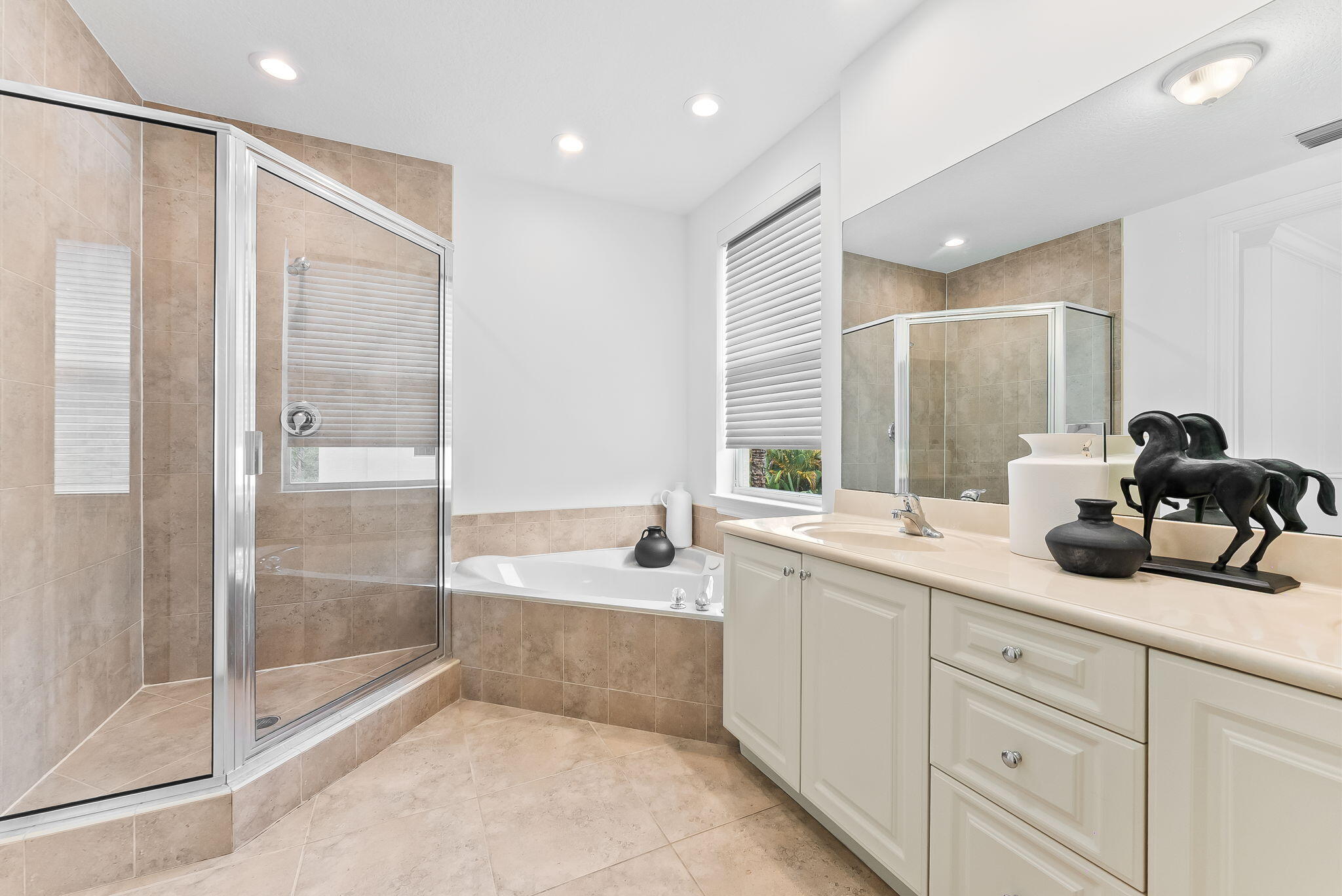 725 SW 4th, Fort Lauderdale FL 33315