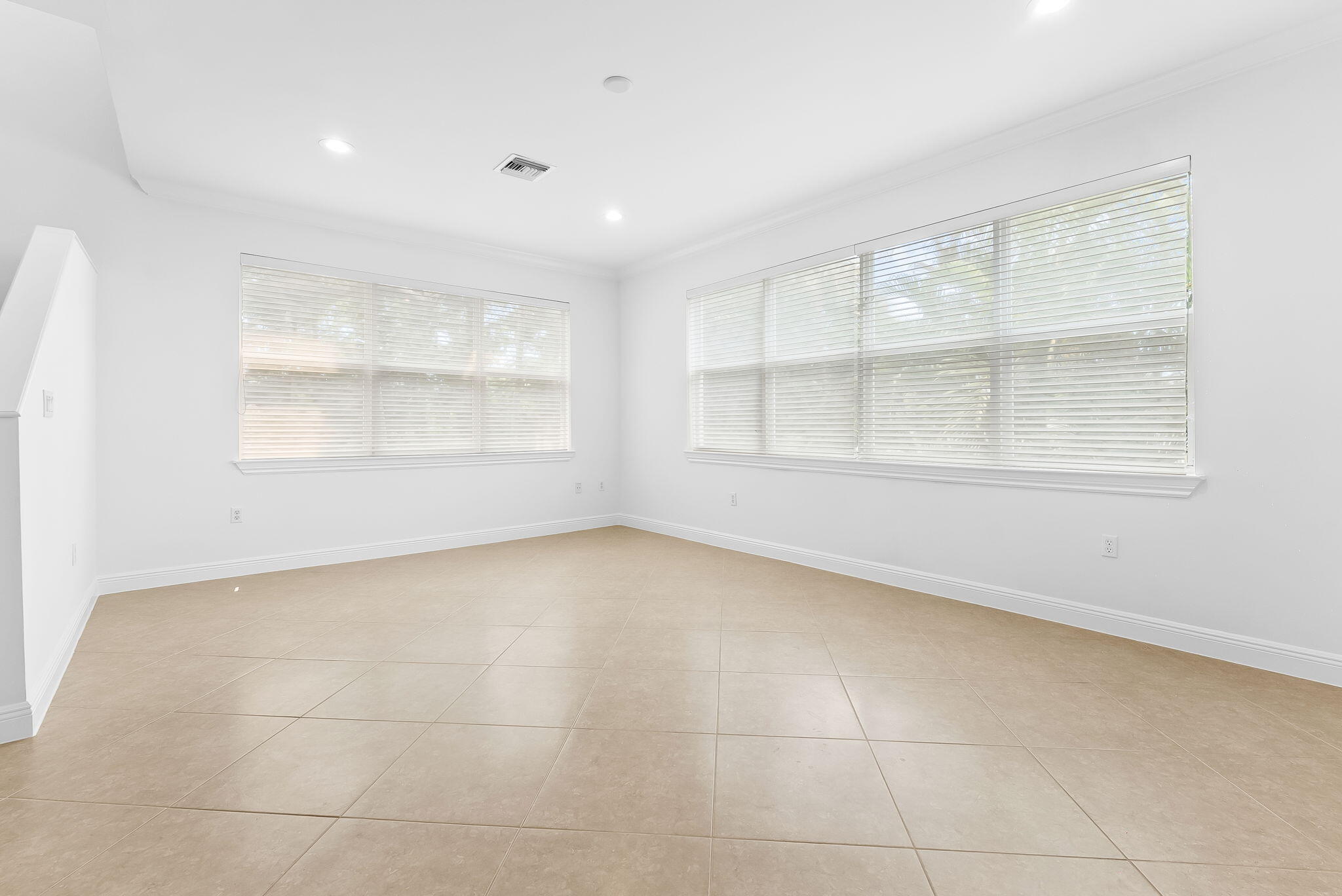725 SW 4th, Fort Lauderdale FL 33315