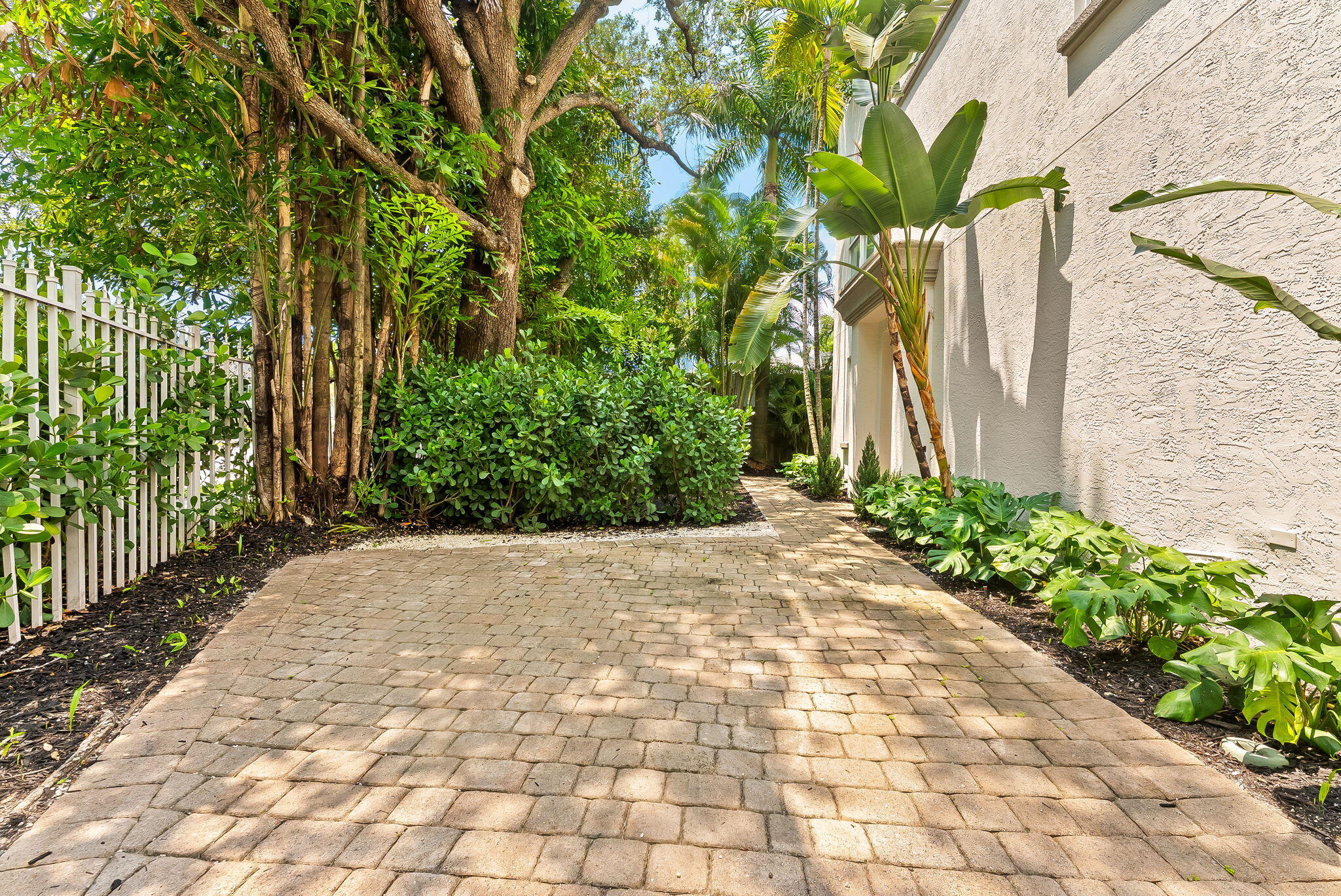725 SW 4th, Fort Lauderdale FL 33315