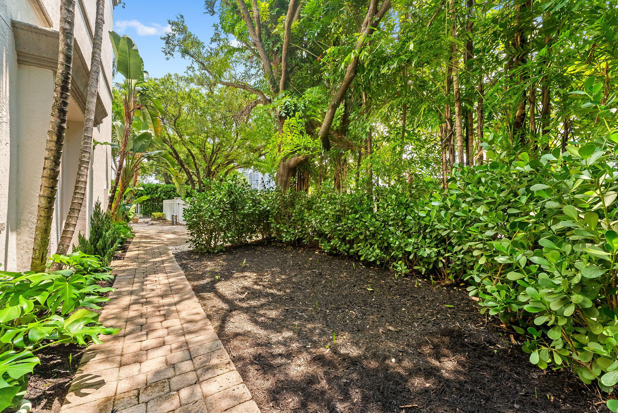 725 SW 4th, Fort Lauderdale FL 33315