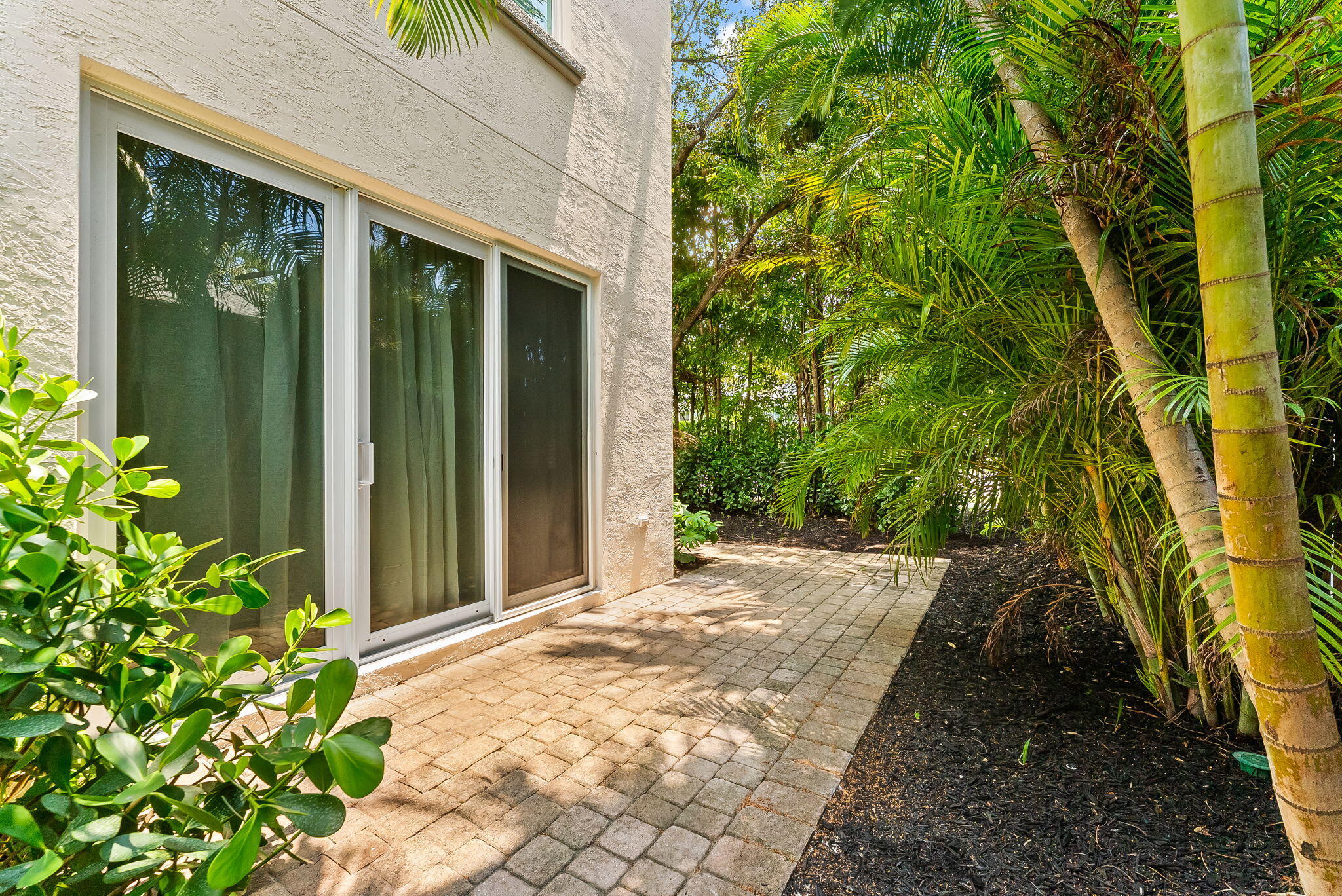 725 SW 4th, Fort Lauderdale FL 33315