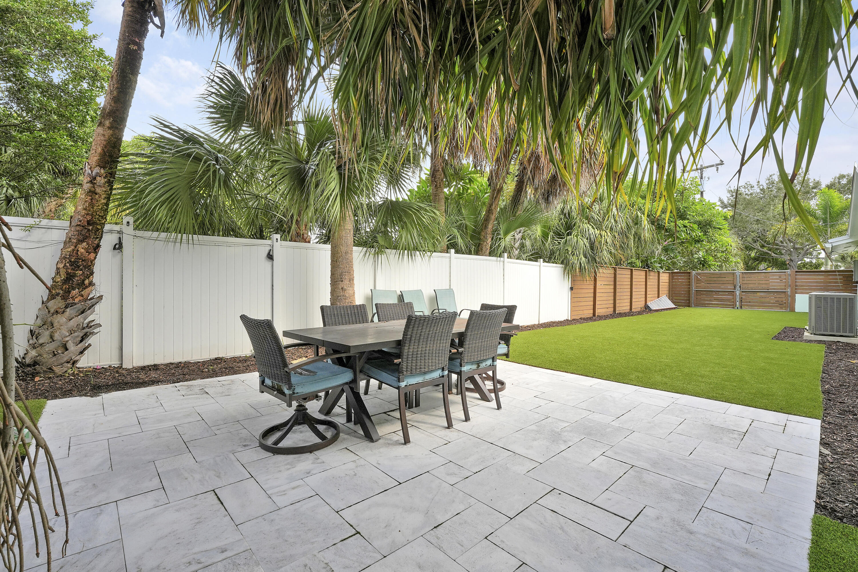 731 Cruiser, North Palm Beach FL 33408