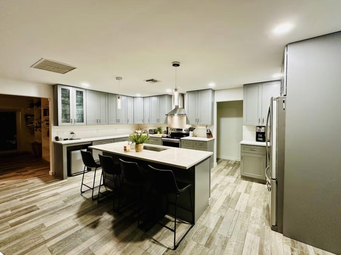 528 Date Palm, Lake Park FL 33403