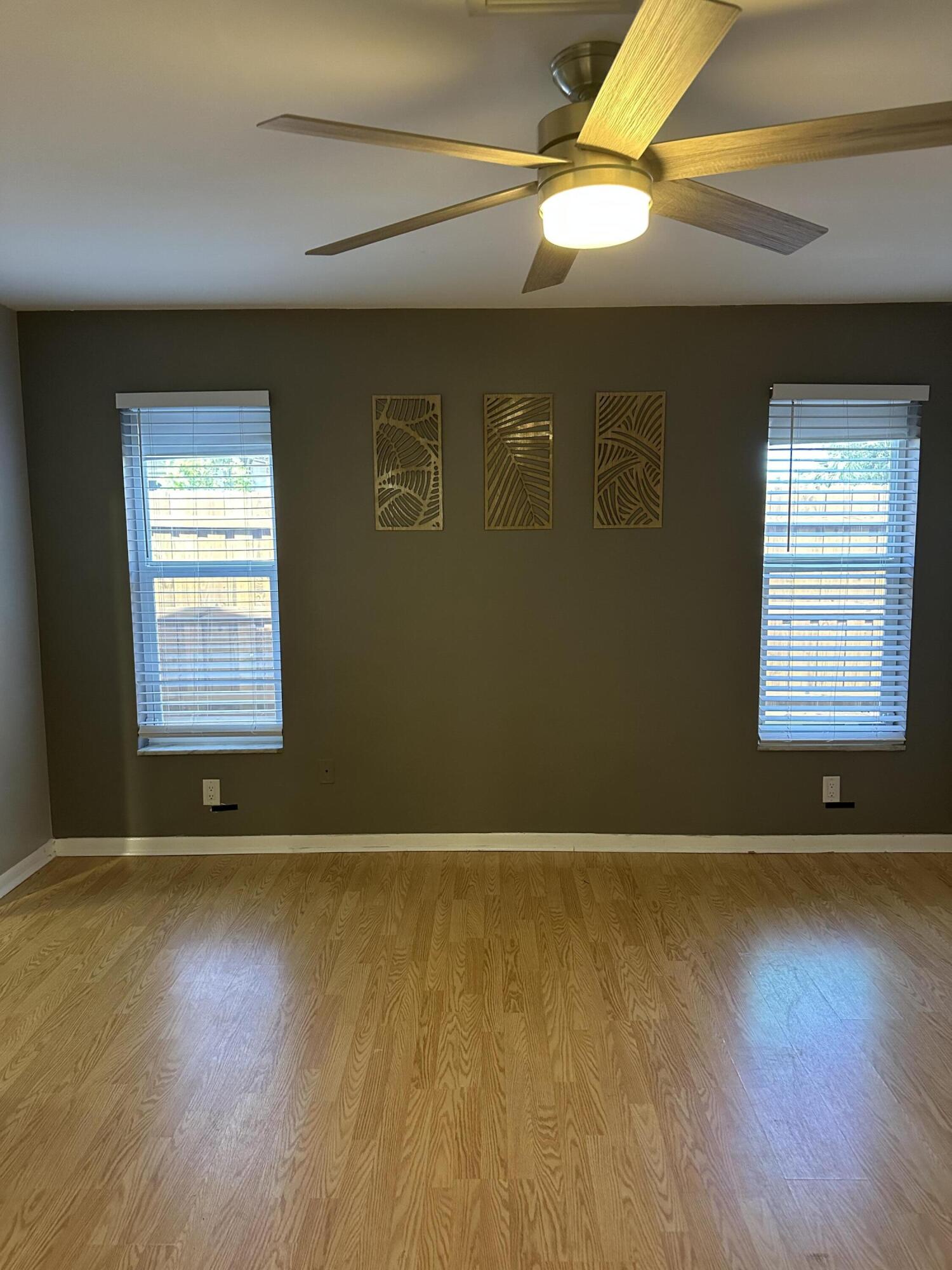 528 Date Palm, Lake Park FL 33403