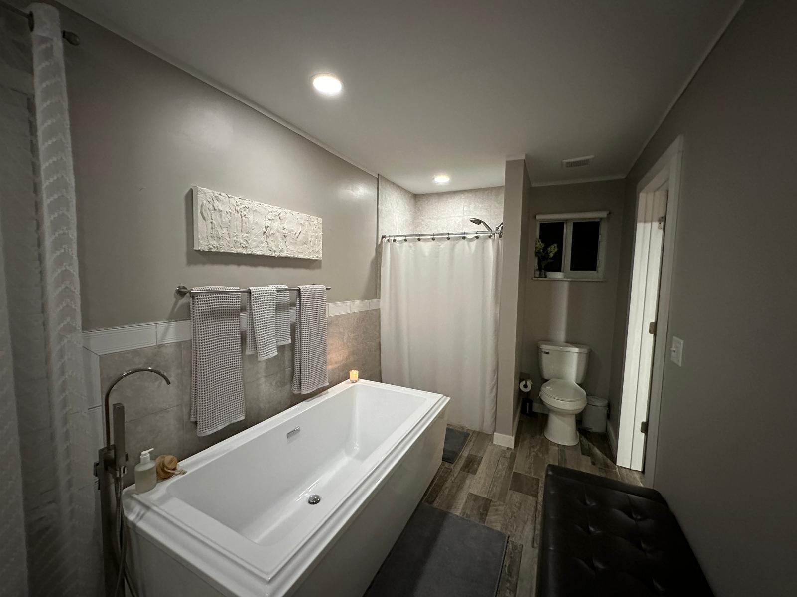 528 Date Palm, Lake Park FL 33403
