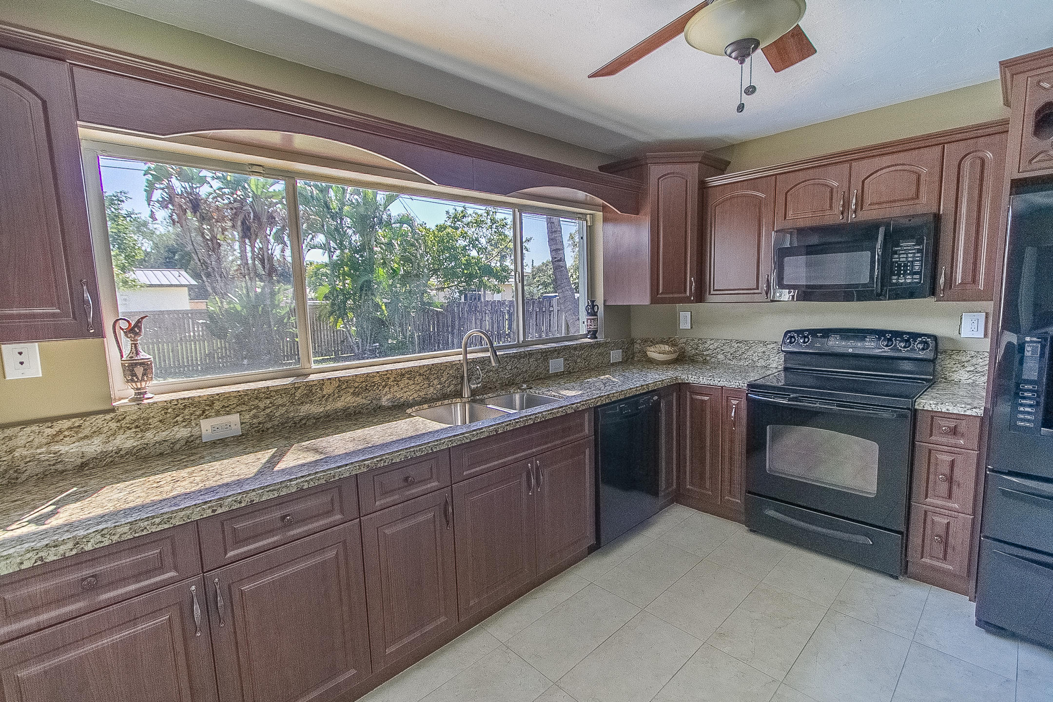116 NW 8th, Boca Raton FL 33432