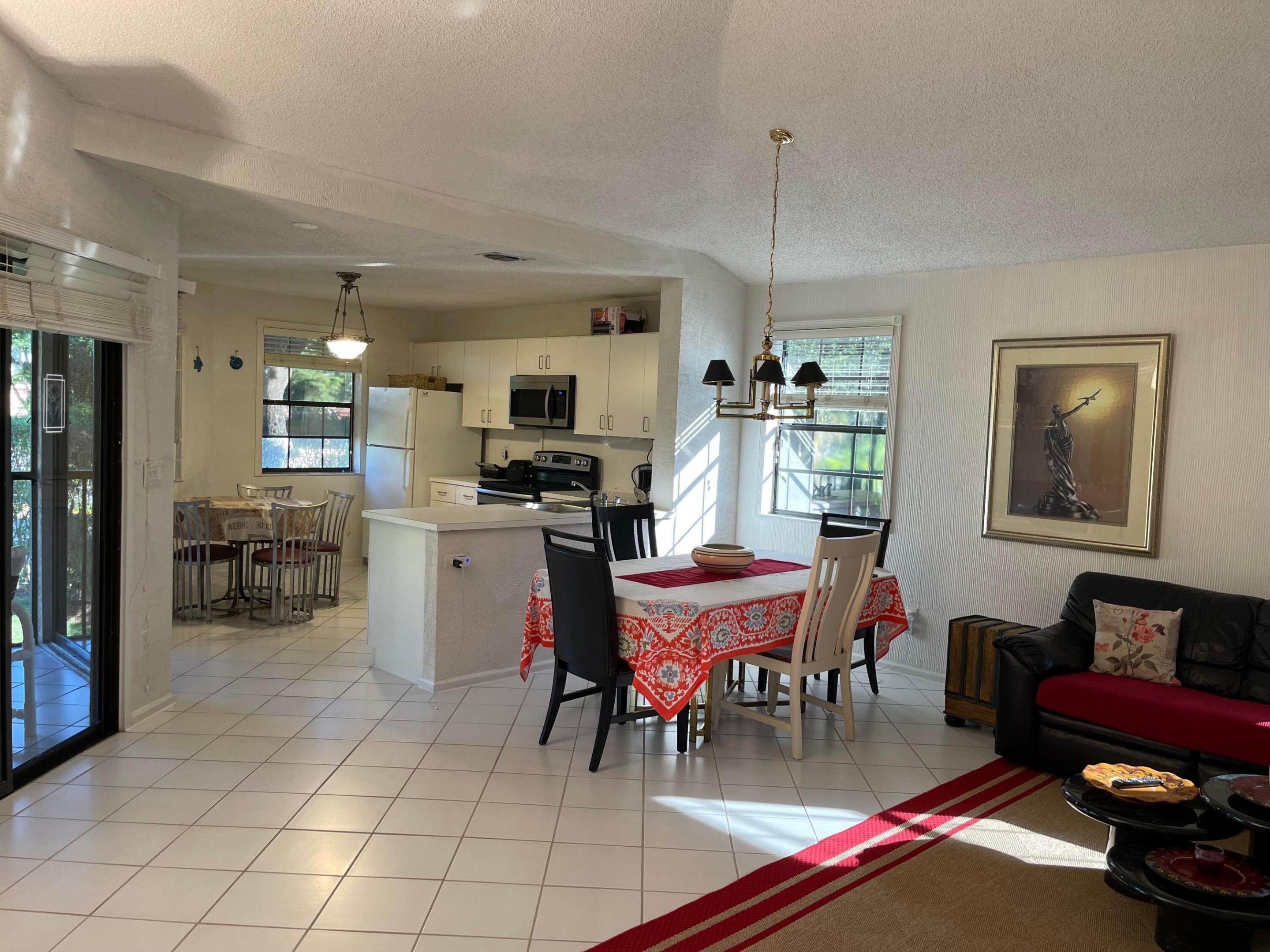 6650 Montego Bay #F, Boca Raton FL 33433