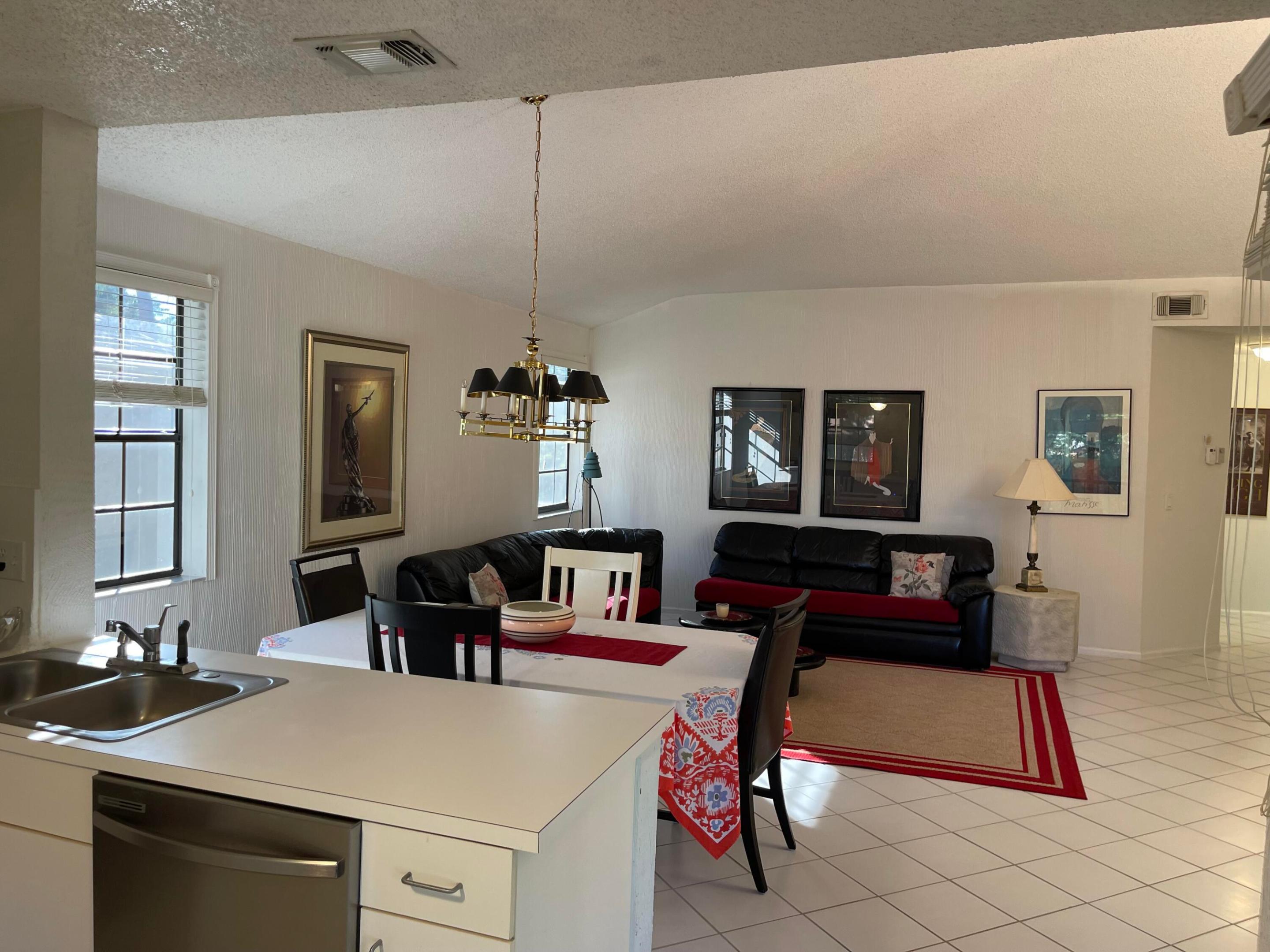 6650 Montego Bay #F, Boca Raton FL 33433