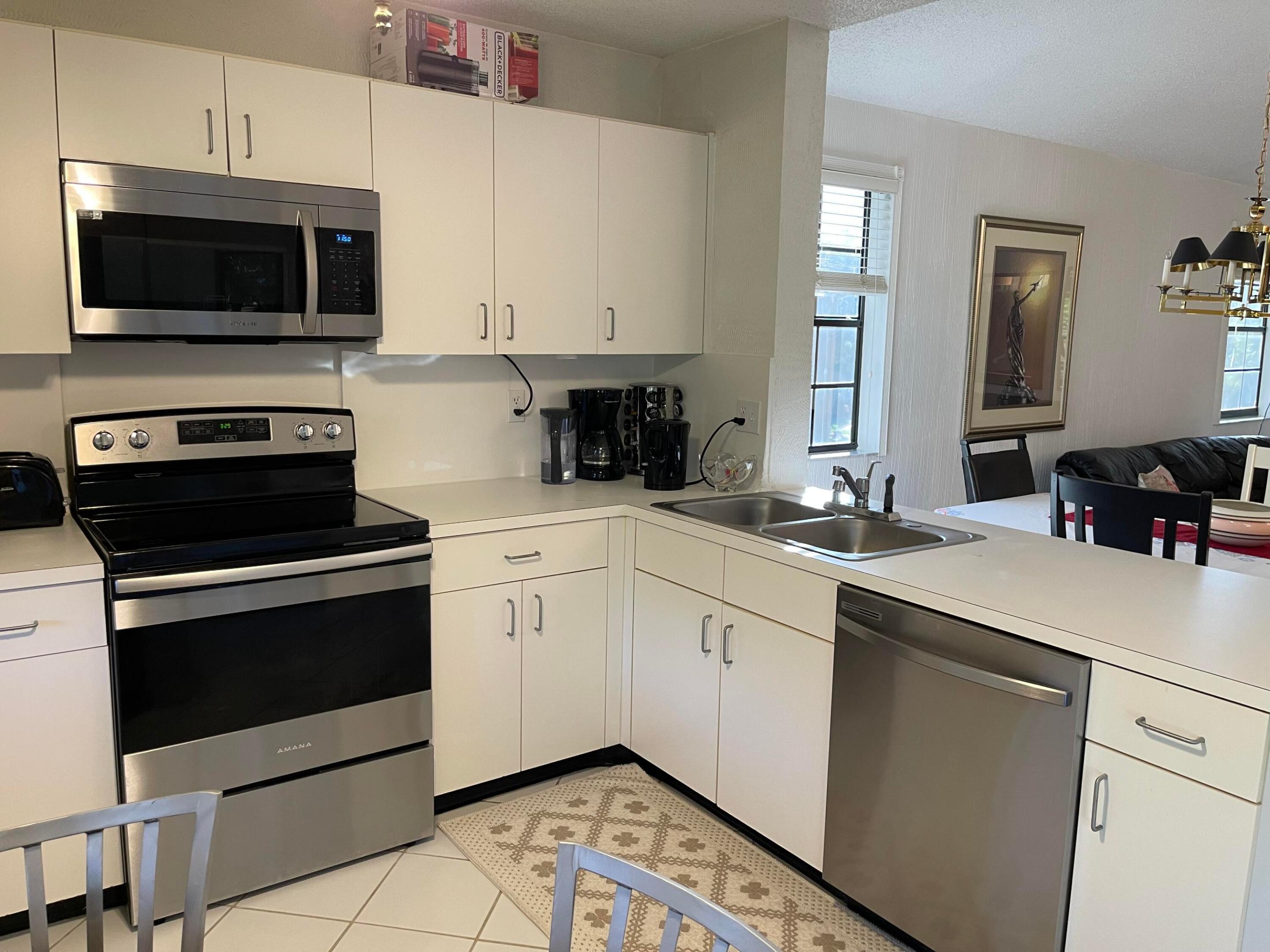 6650 Montego Bay #F, Boca Raton FL 33433