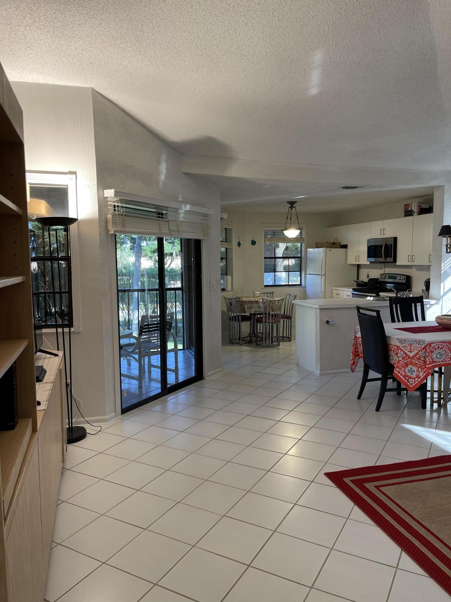 6650 Montego Bay #F, Boca Raton FL 33433