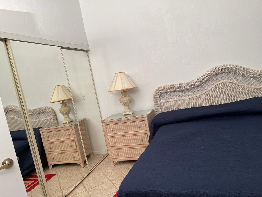 6650 Montego Bay #F, Boca Raton FL 33433