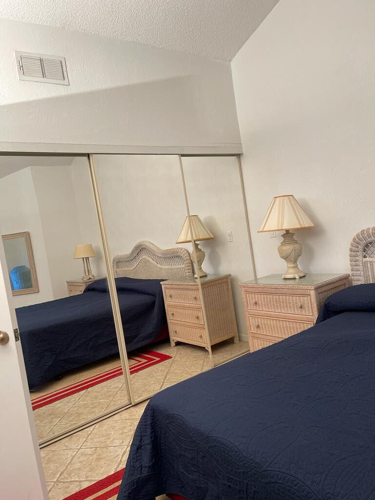 6650 Montego Bay #F, Boca Raton FL 33433