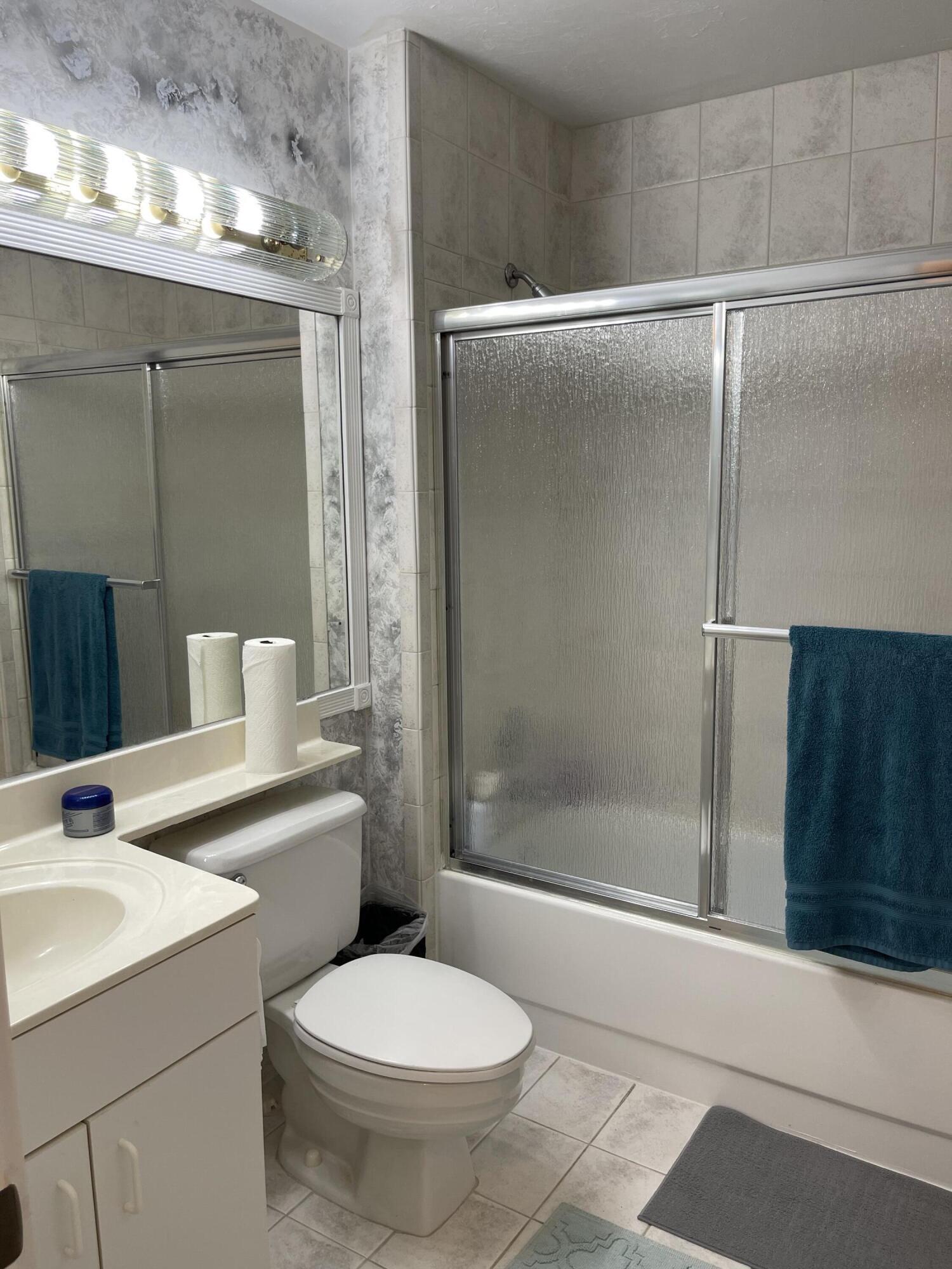 6650 Montego Bay #F, Boca Raton FL 33433