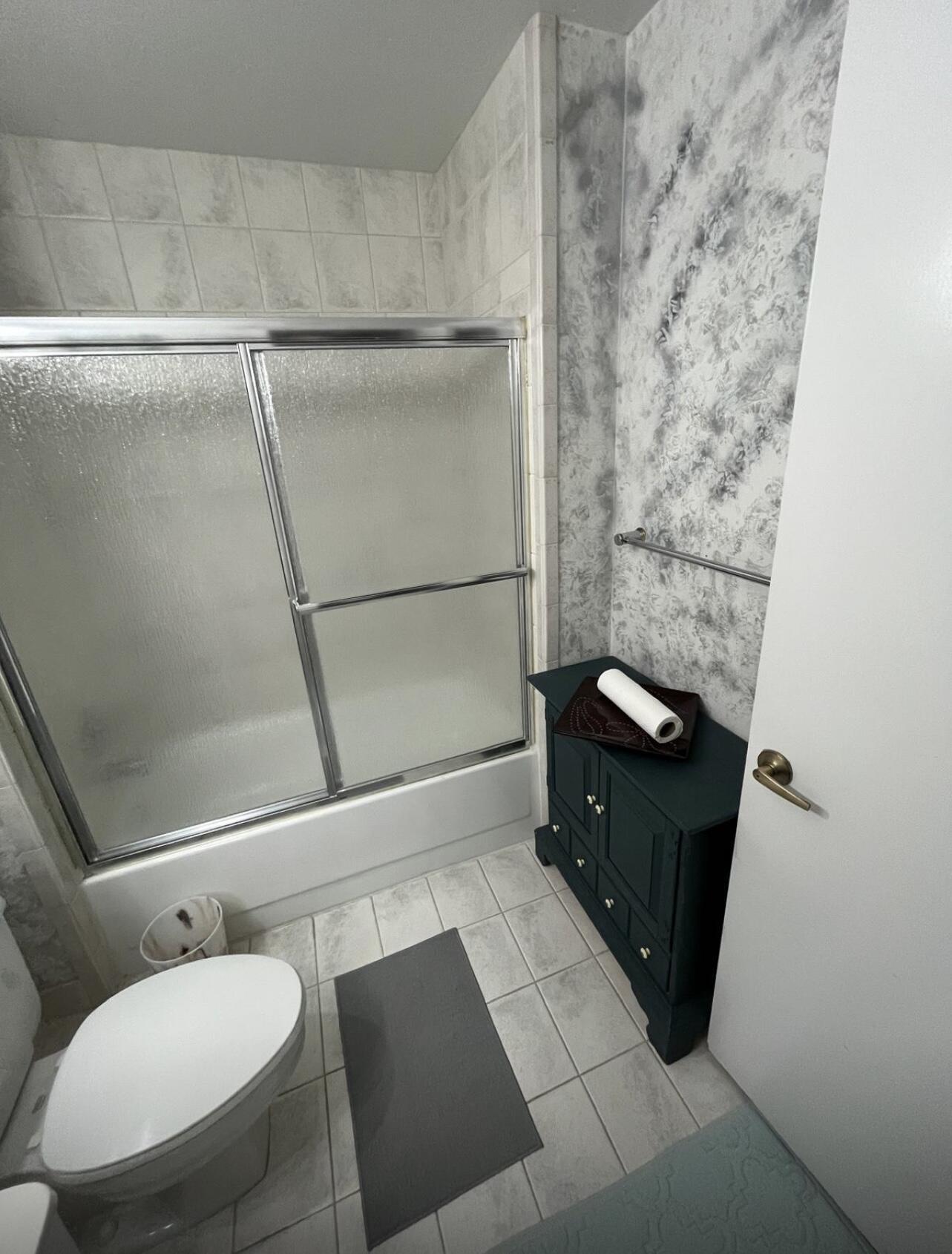 6650 Montego Bay #F, Boca Raton FL 33433