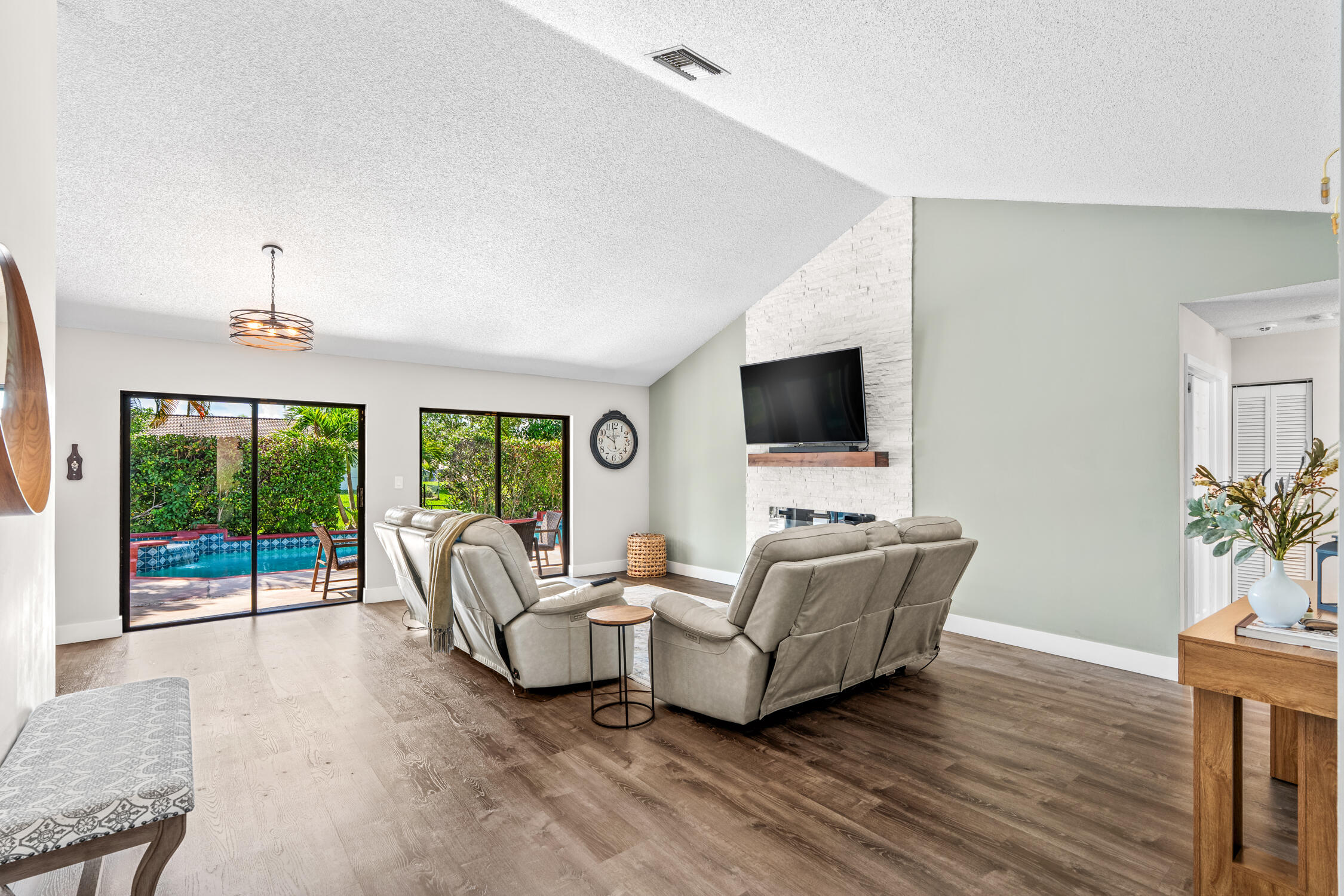 1912 NW 77th, Margate FL 33063