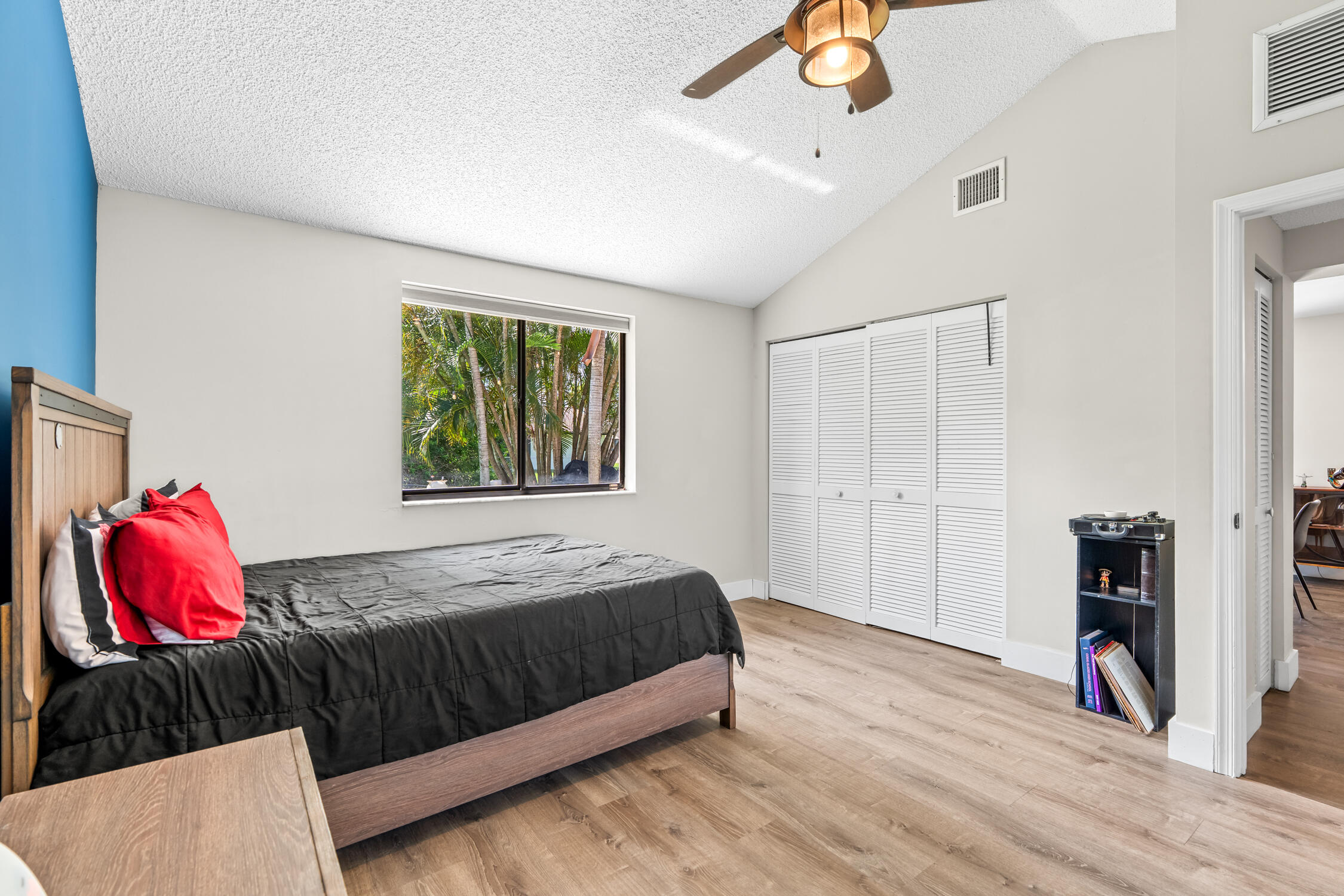 1912 NW 77th, Margate FL 33063