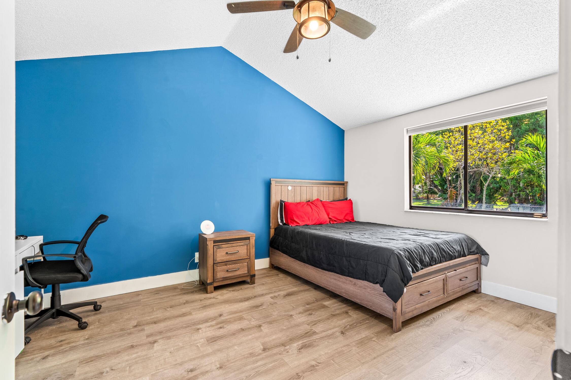 1912 NW 77th, Margate FL 33063