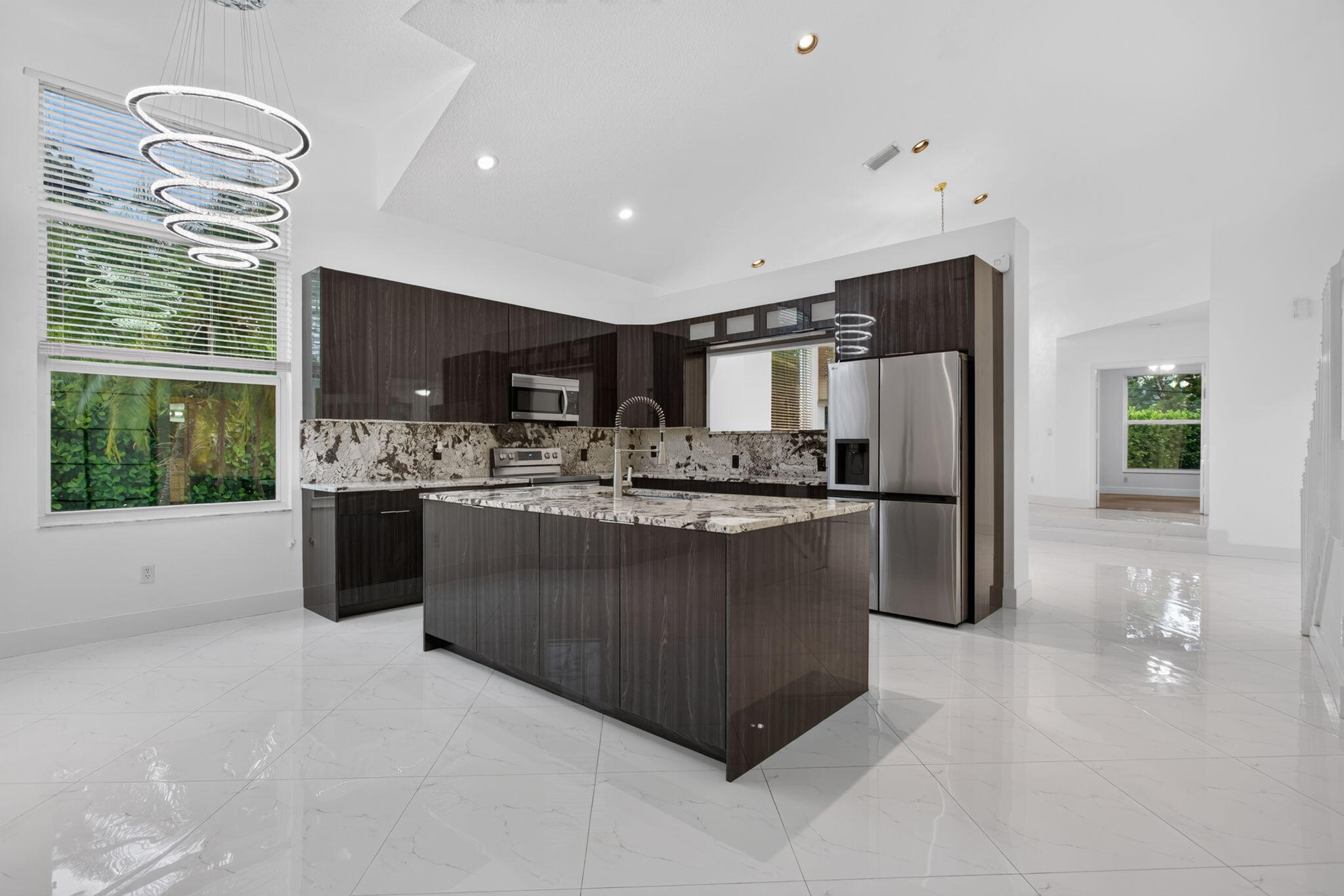7087 NW 78th, Parkland FL 33067